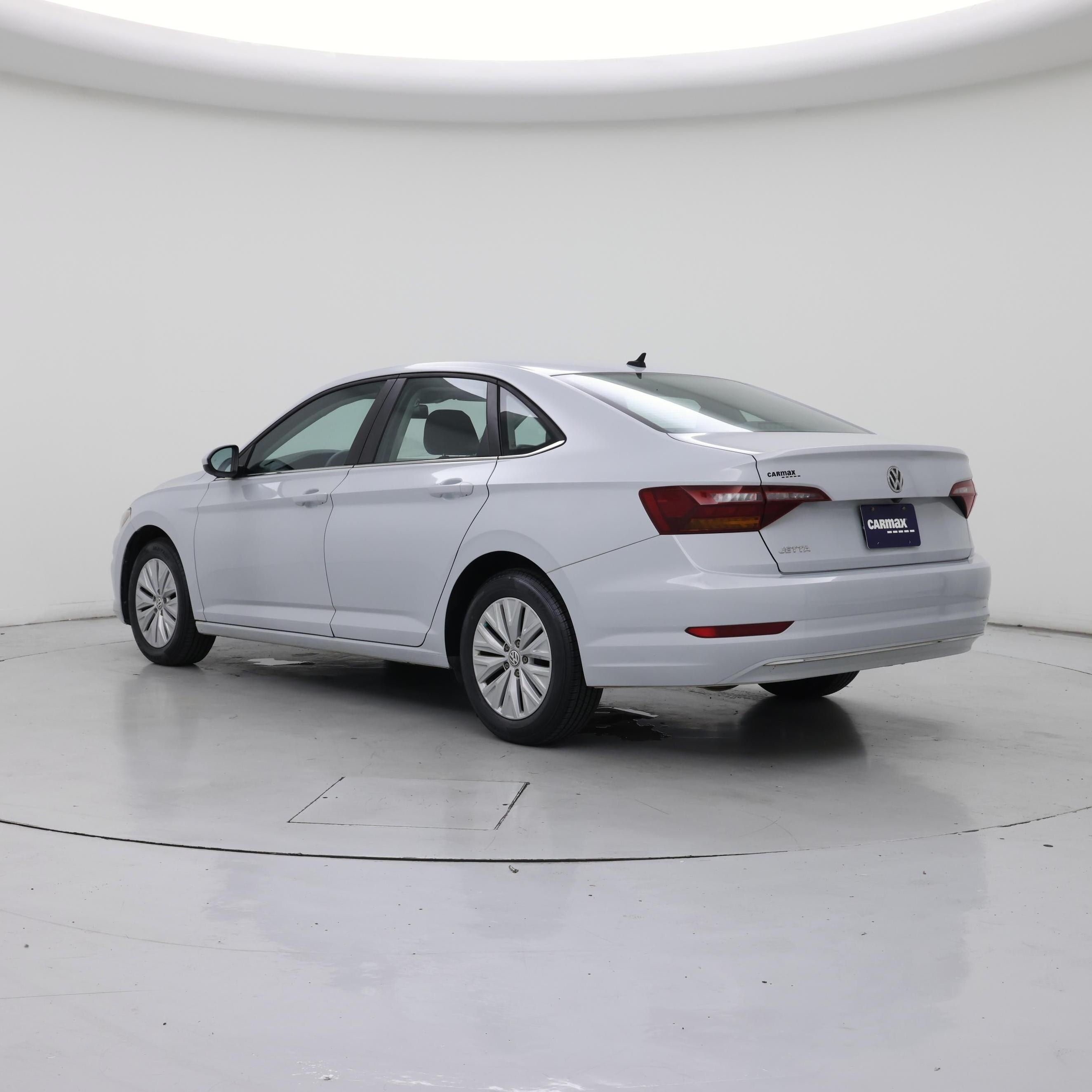 Thumbnail: 2019 Volkswagen Jetta - 2