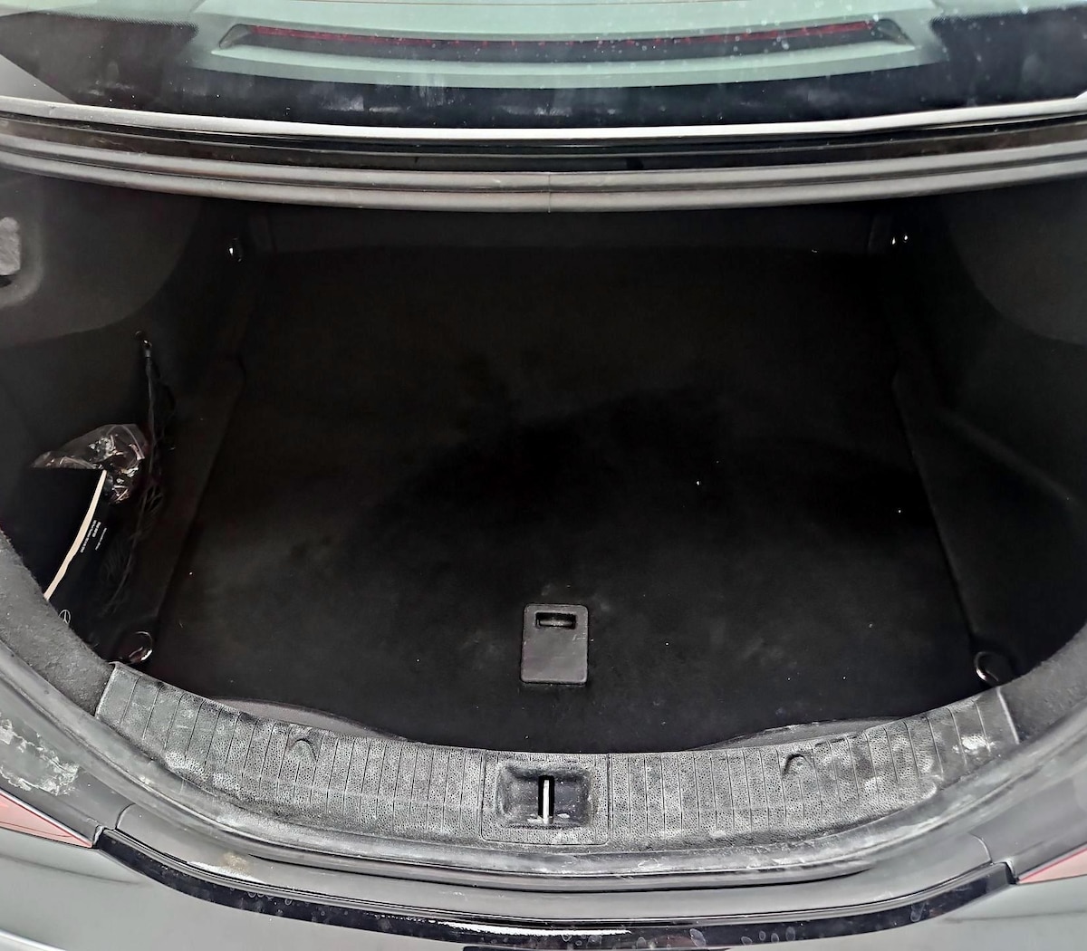 Trunk/Cargo (Seats Up)