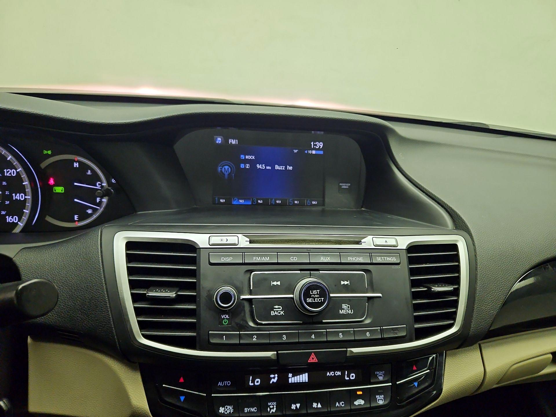 Thumbnail: 2017 Honda Accord - 14