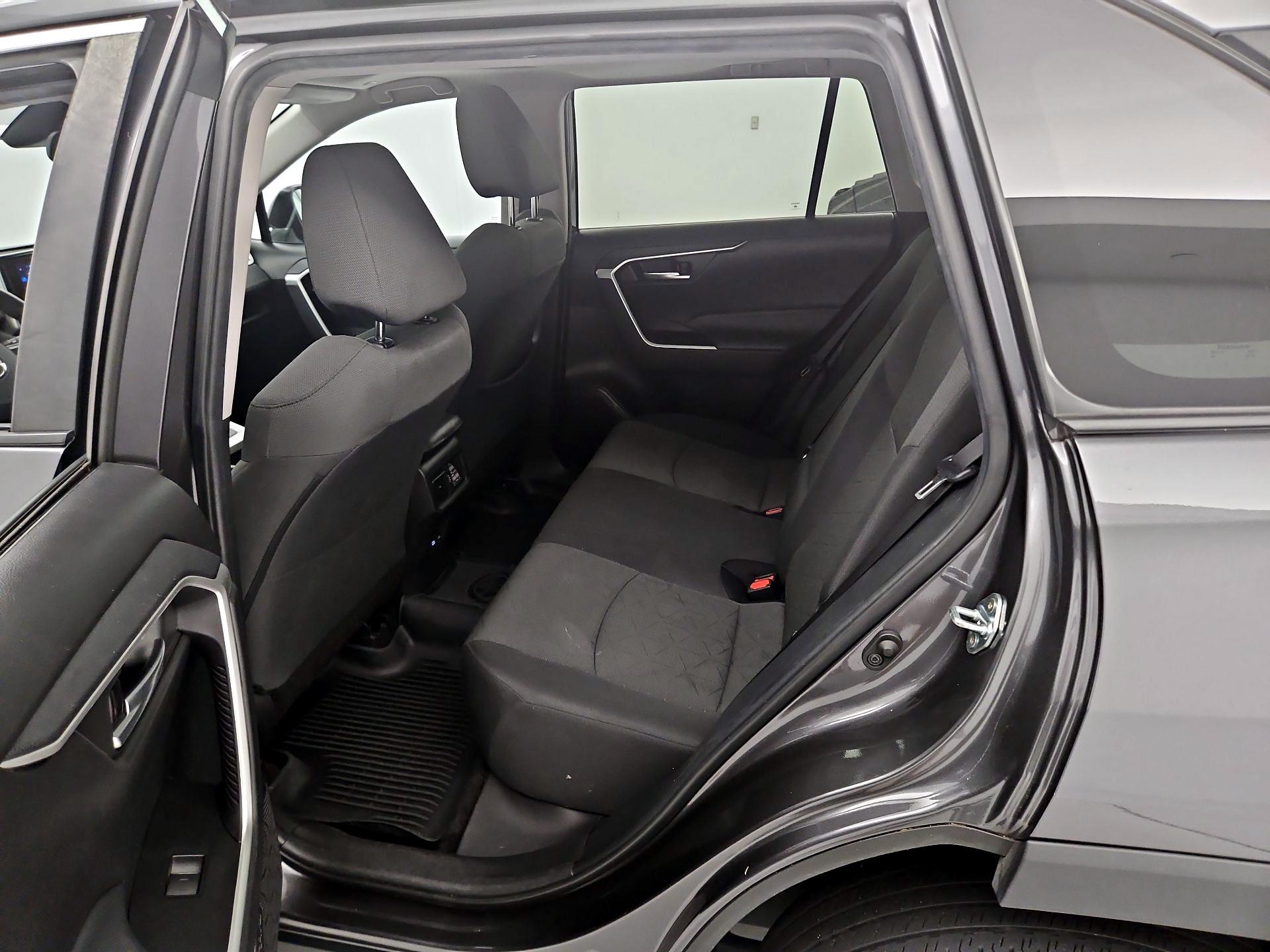 Thumbnail: 2024 Toyota RAV4 - 20