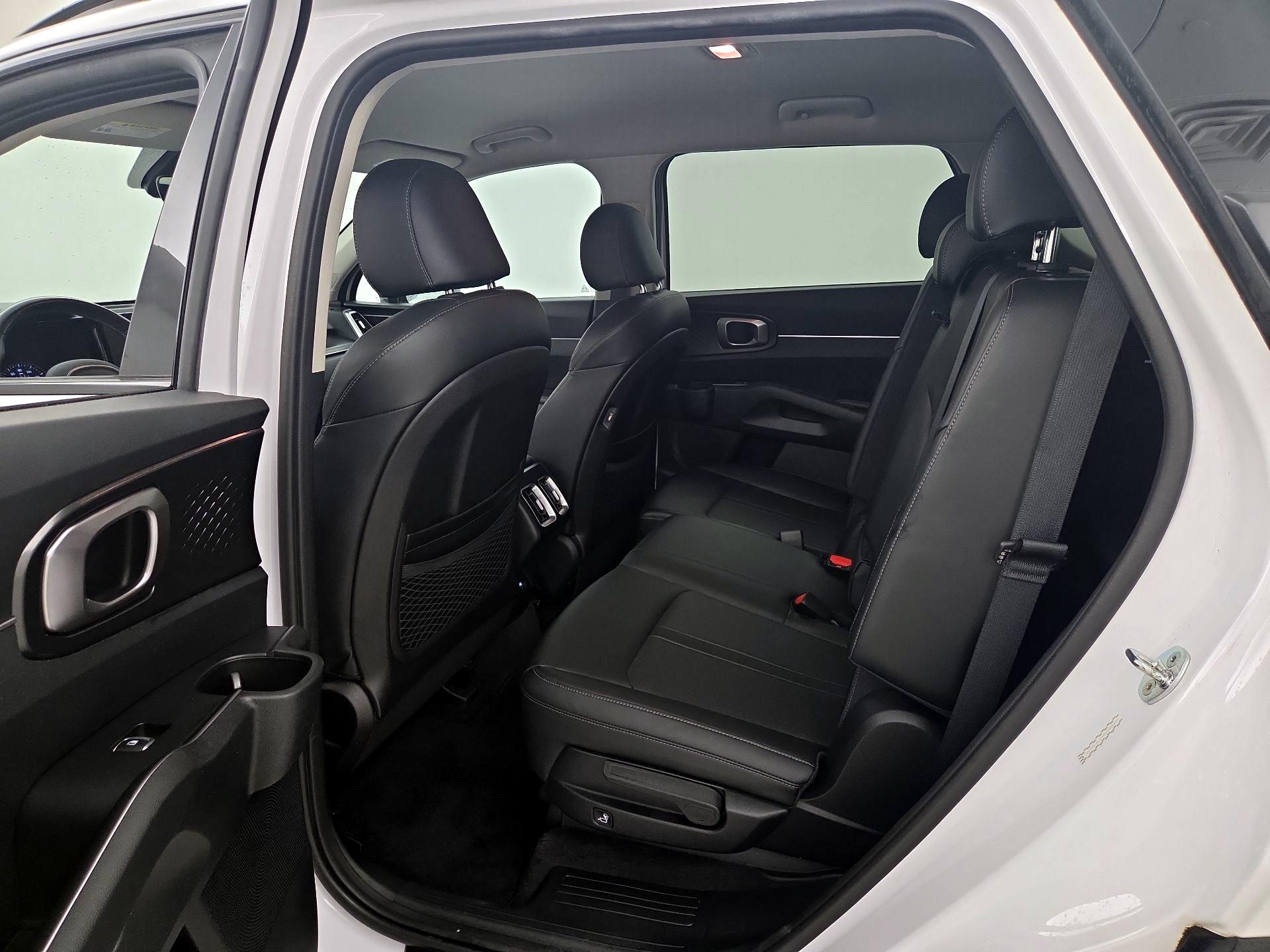Thumbnail: 2021 Kia Sorento - 19