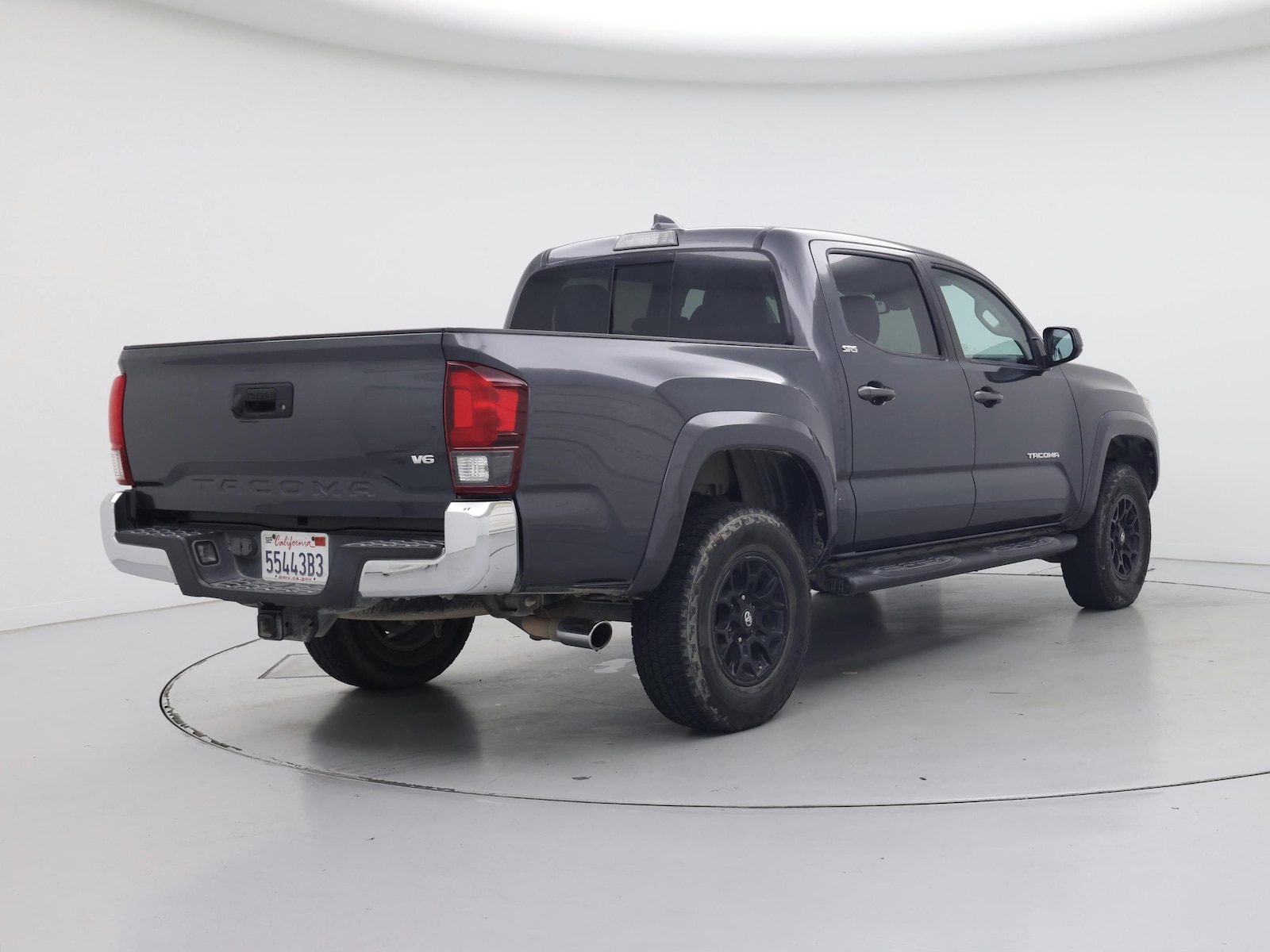 2020 Toyota Tacoma SR5 - Photo 9