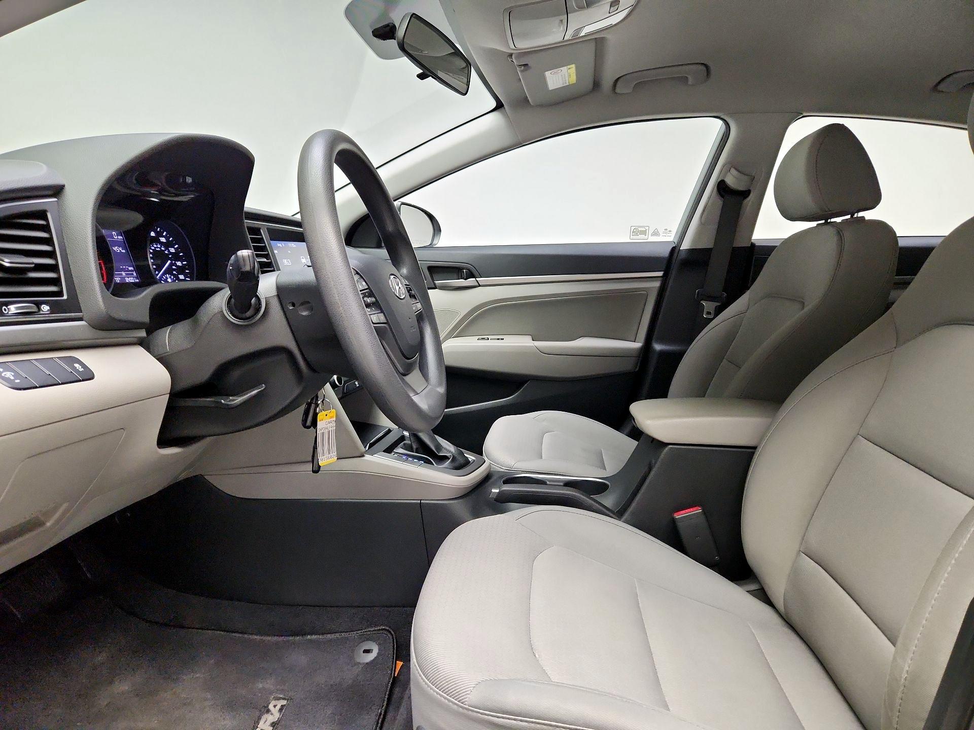 Thumbnail: 2017 Hyundai Elantra - 9