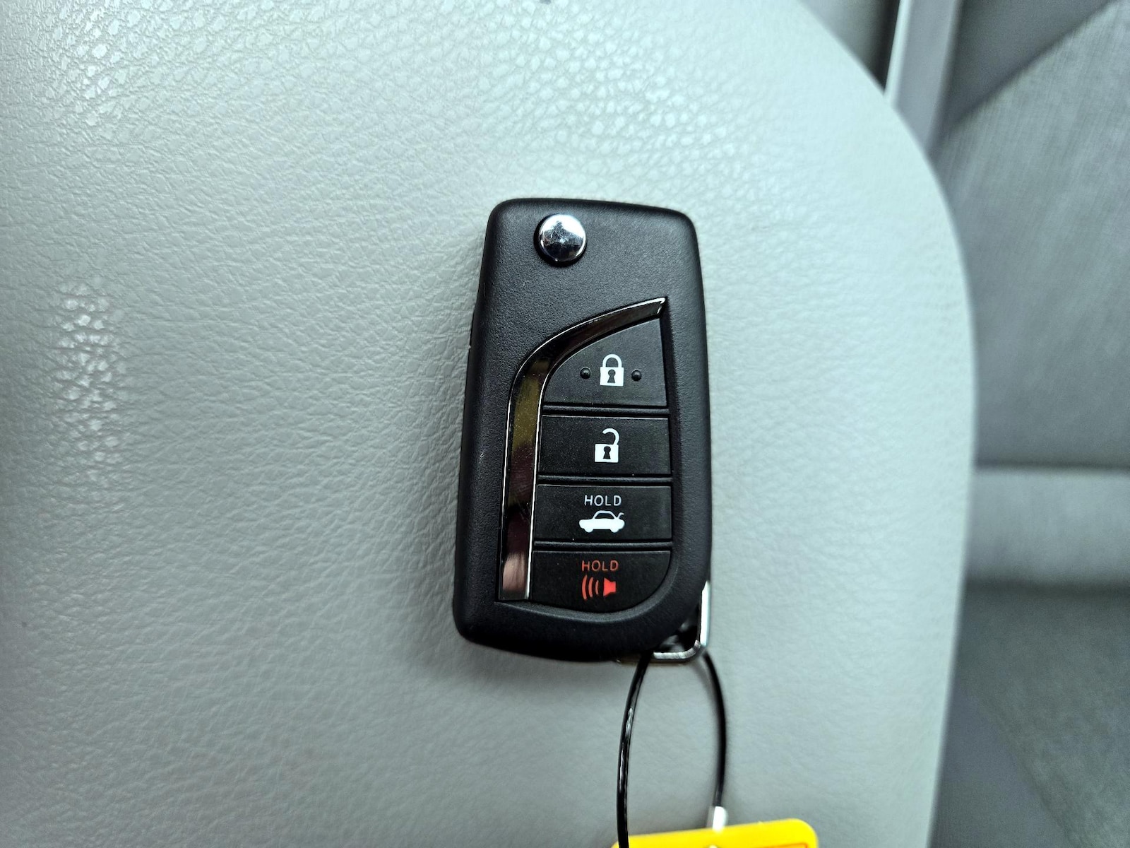 2023 Toyota Camry LE - Photo 23
