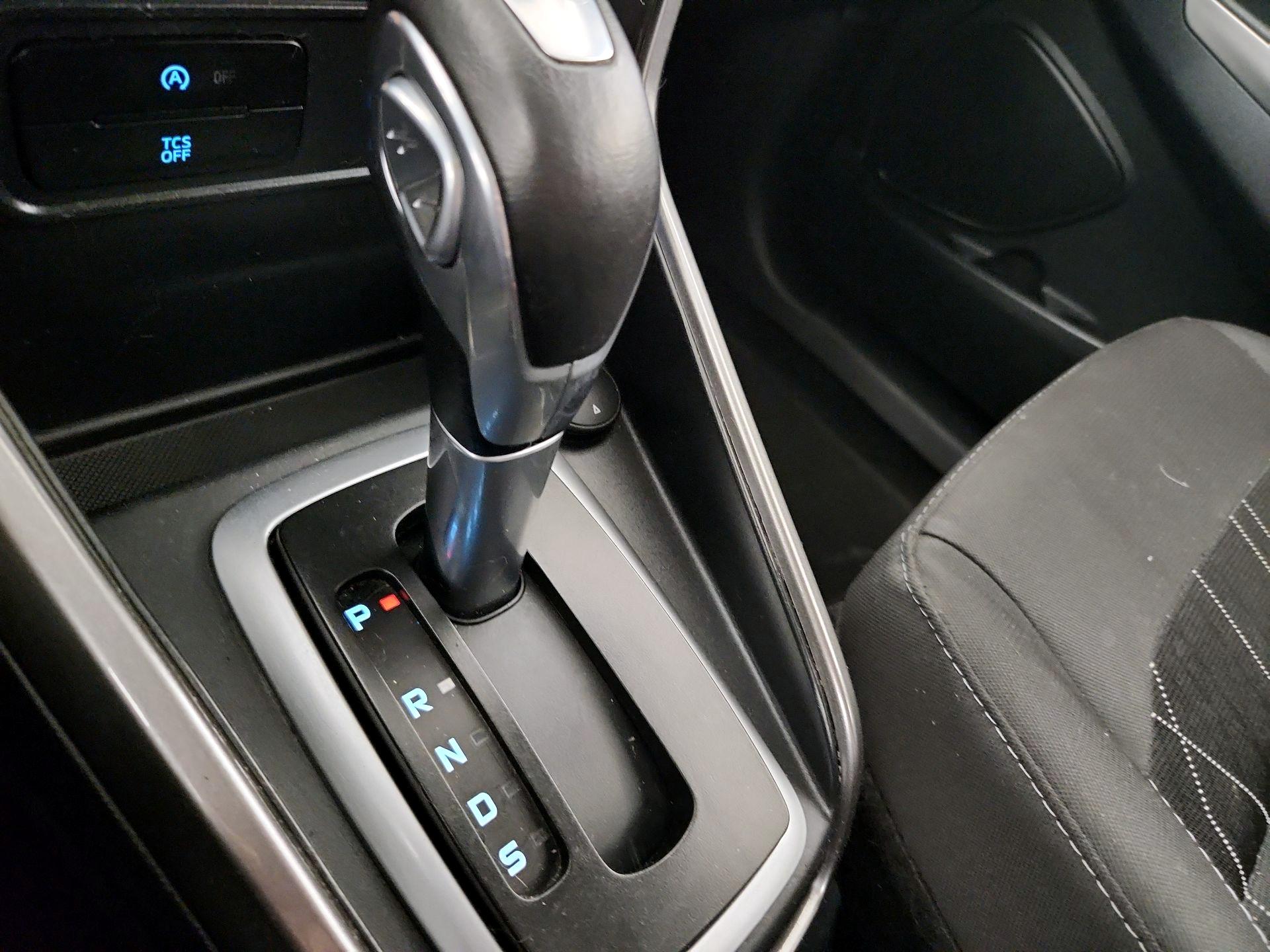 Thumbnail: 2019 Ford EcoSport - 17