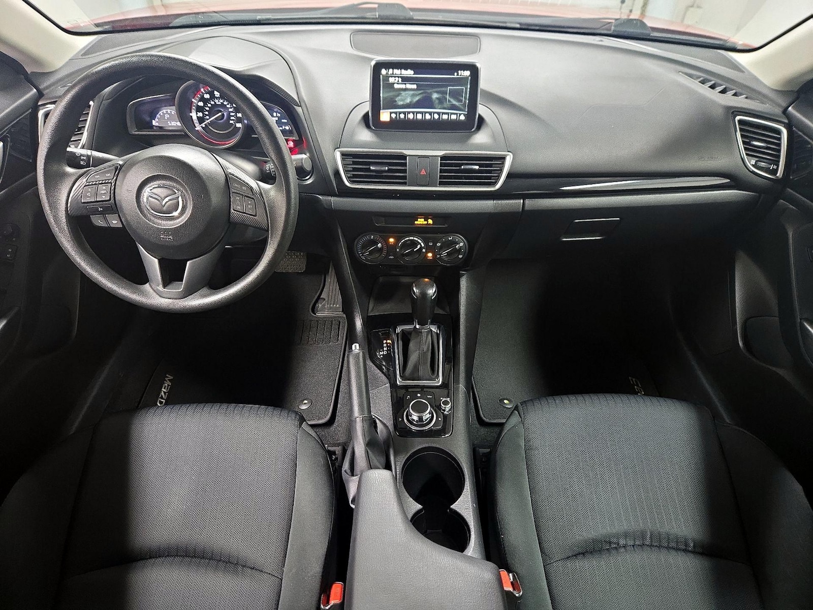 2015 Mazda MAZDA3 i Sport - Photo 10