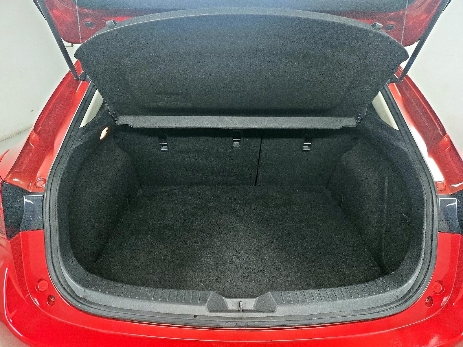 2015 Mazda MAZDA3 i Sport - Photo 20
