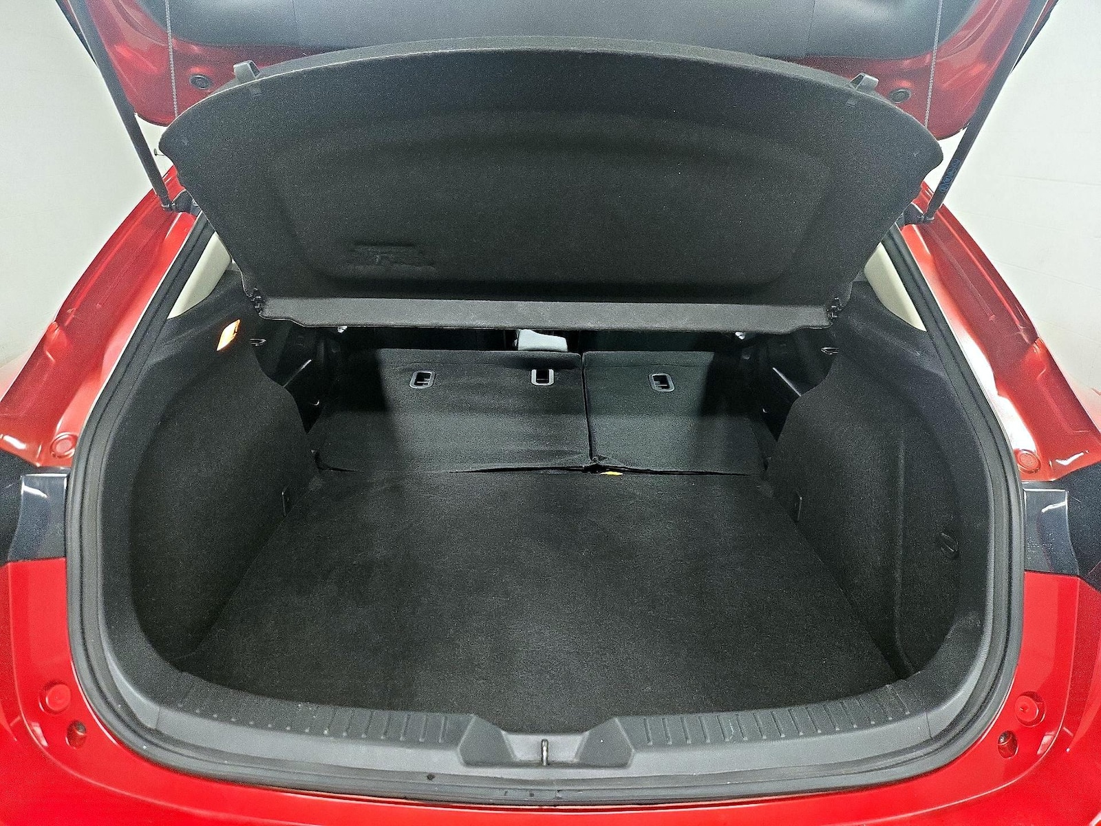 2015 Mazda MAZDA3 i Sport - Photo 21