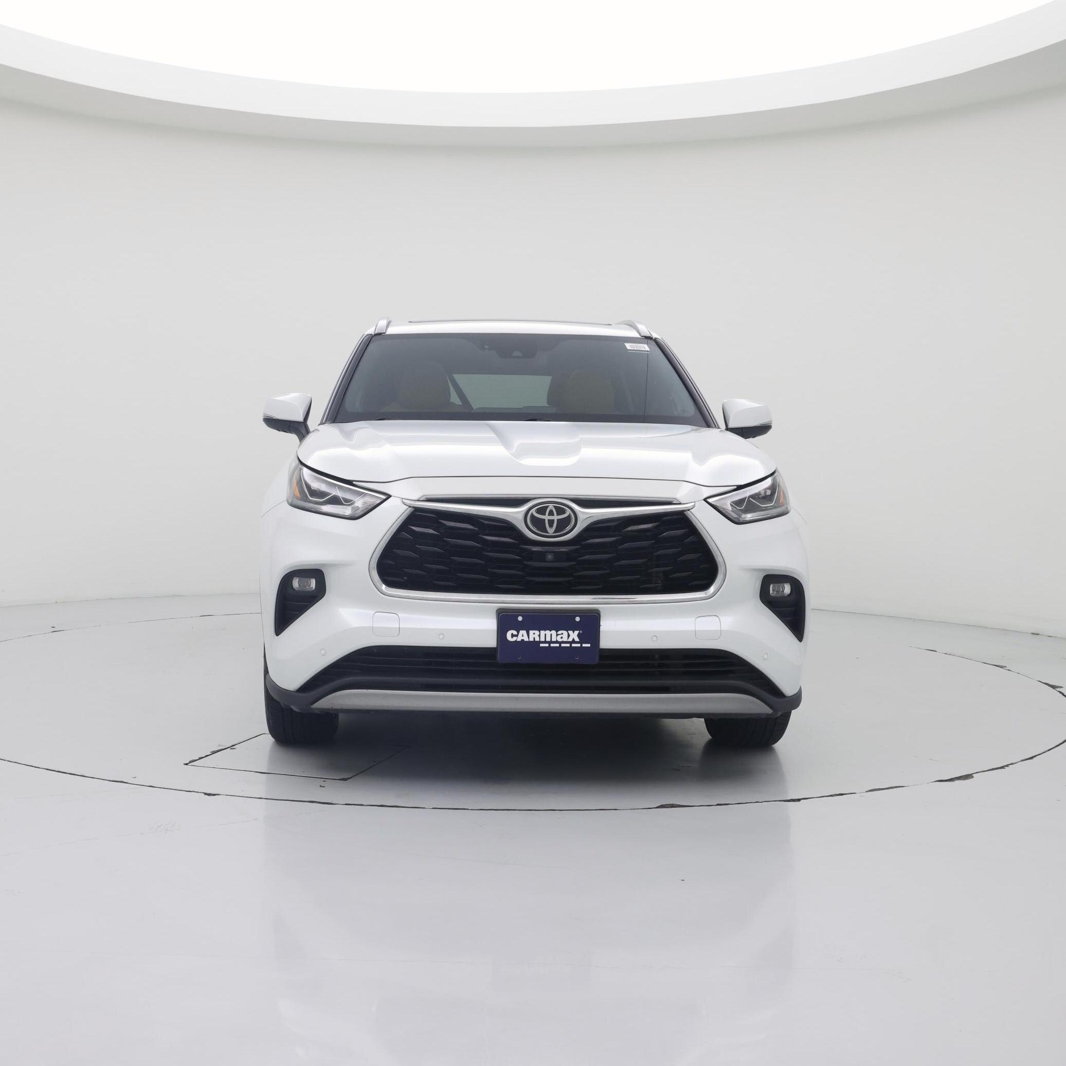 Thumbnail: 2022 Toyota Highlander - 5