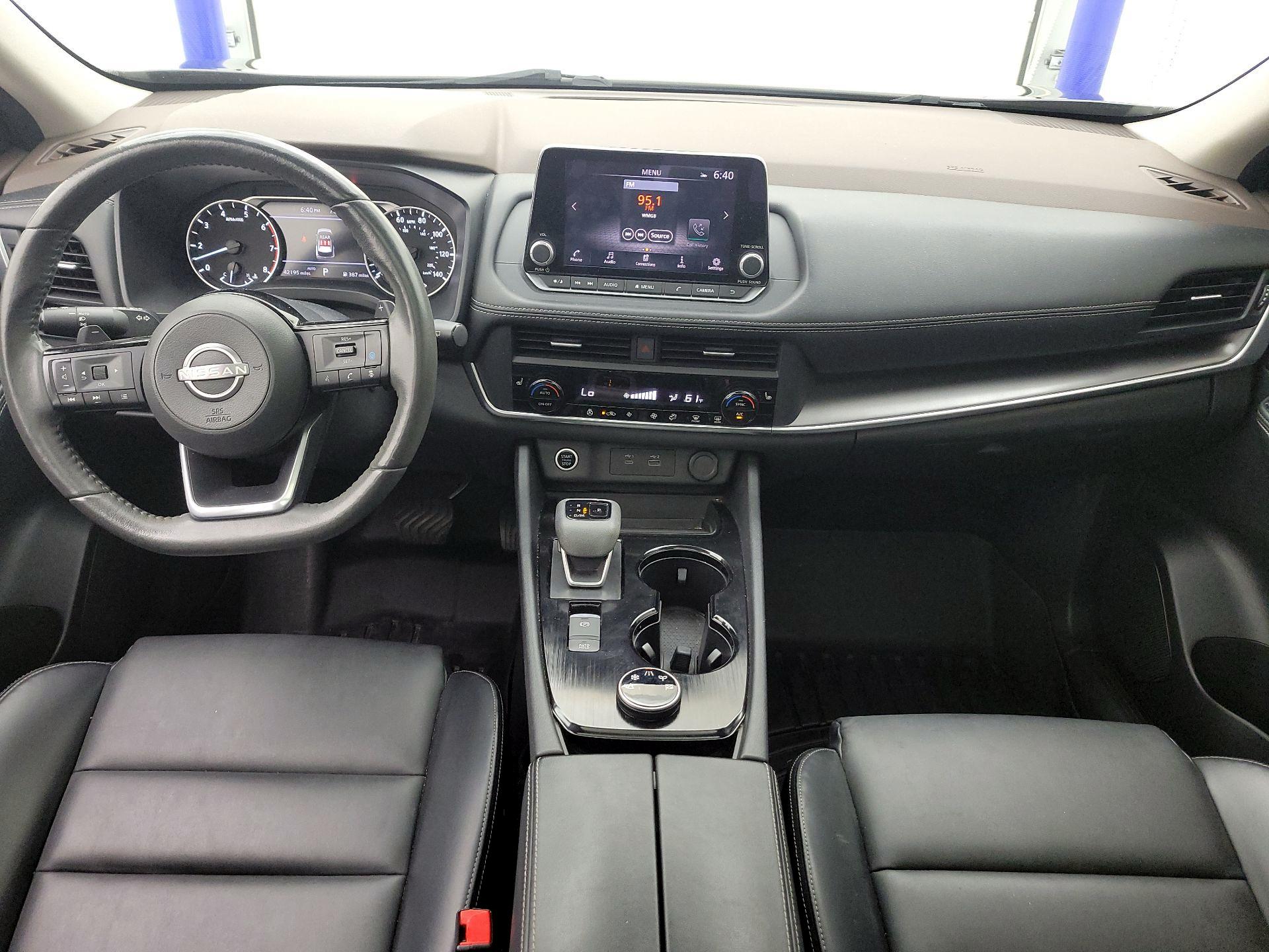 Thumbnail: 2023 Nissan Rogue - 9