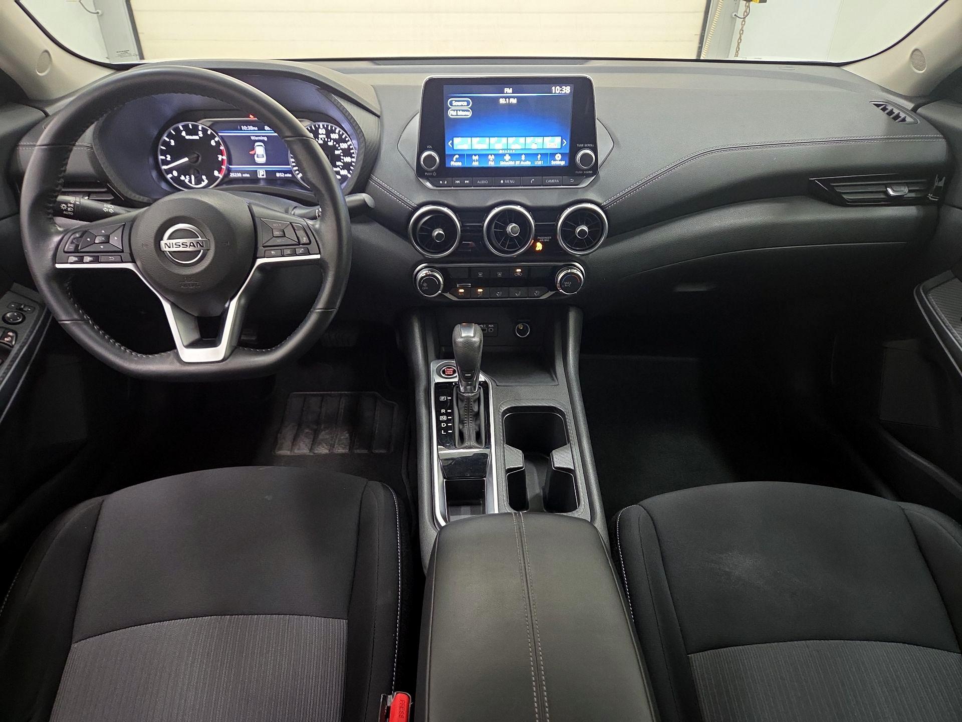 Thumbnail: 2022 Nissan Sentra - 9
