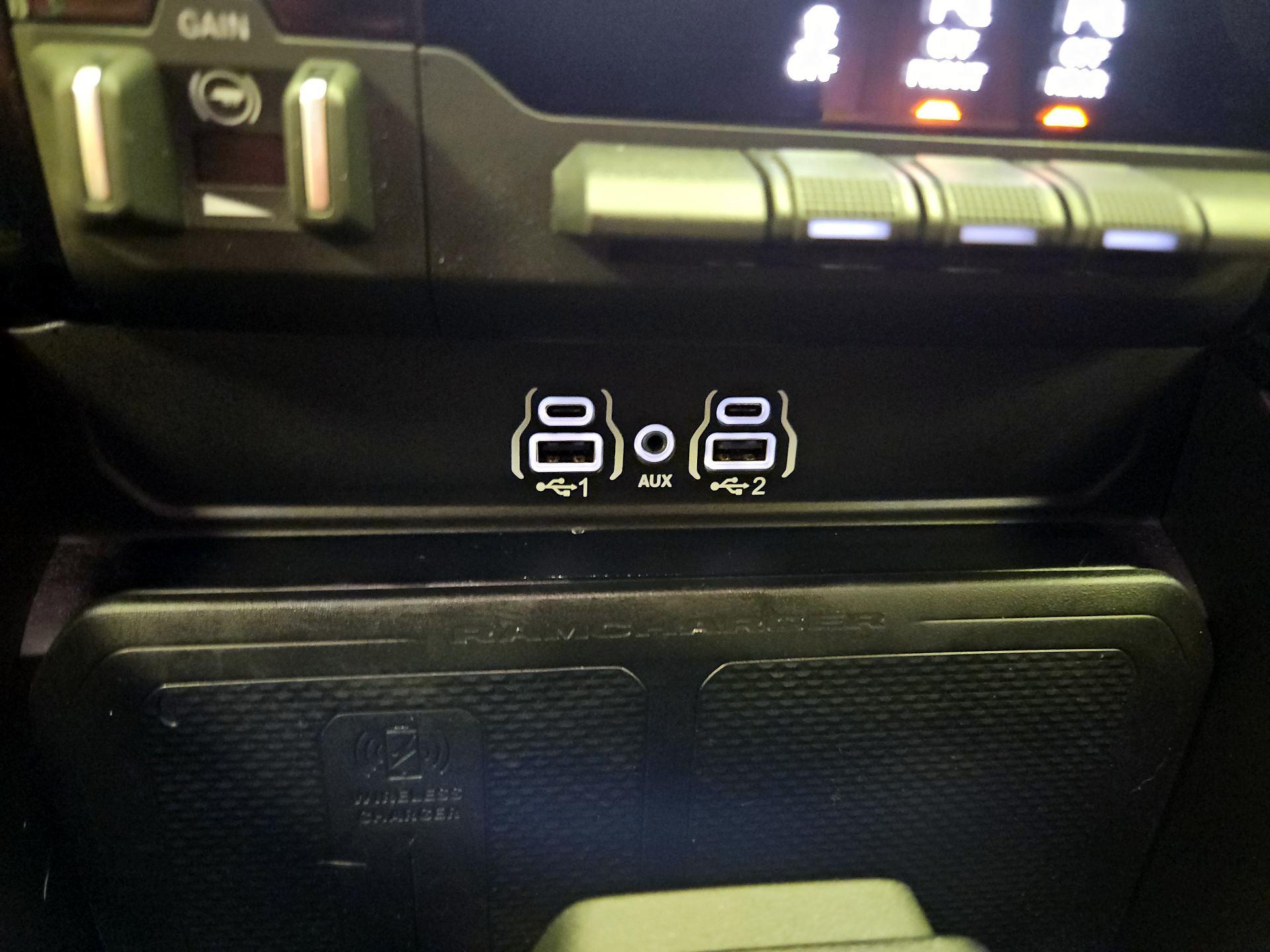 Thumbnail: 2025 RAM 1500 - 19