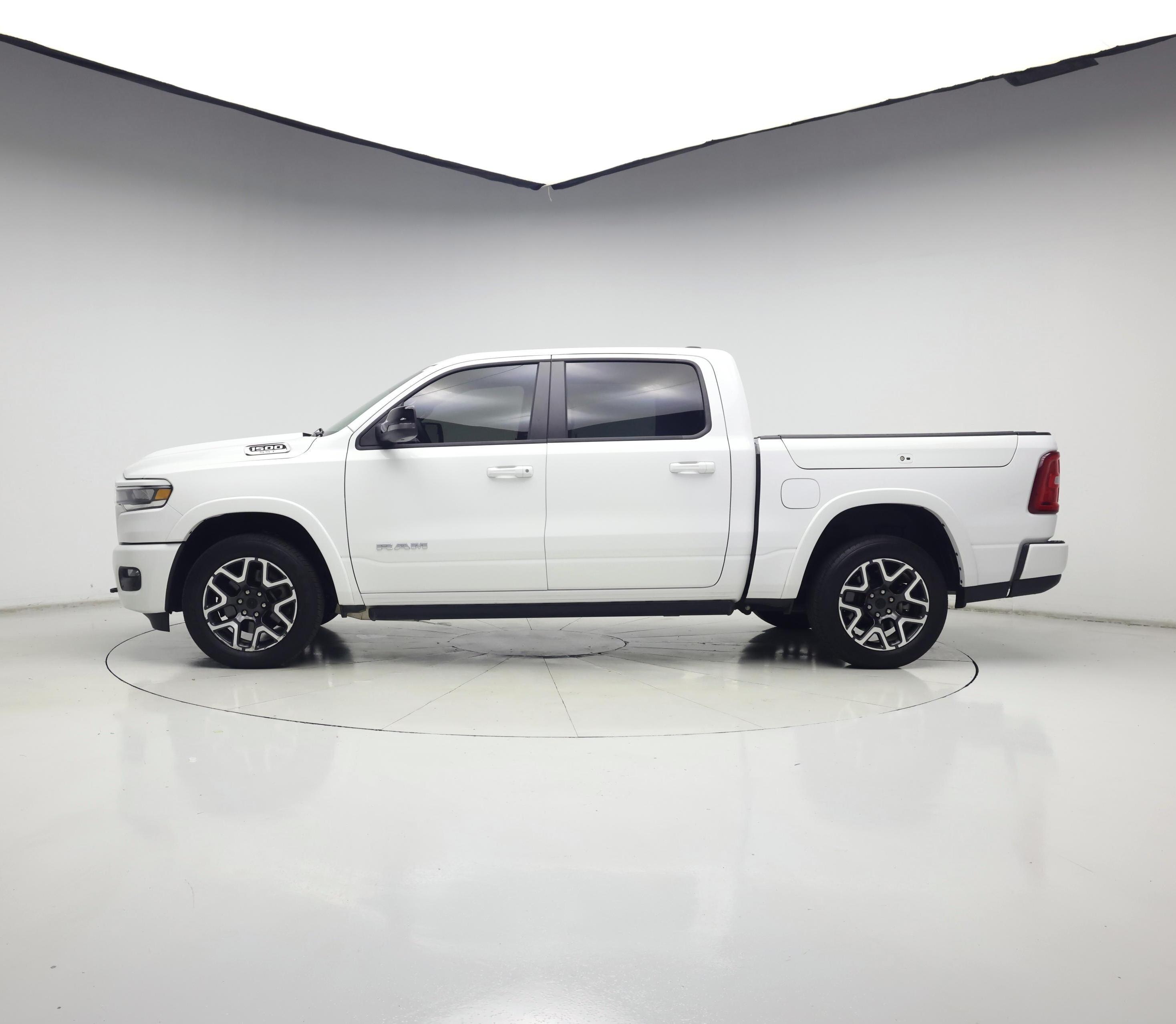 Thumbnail: 2025 RAM 1500 - 3