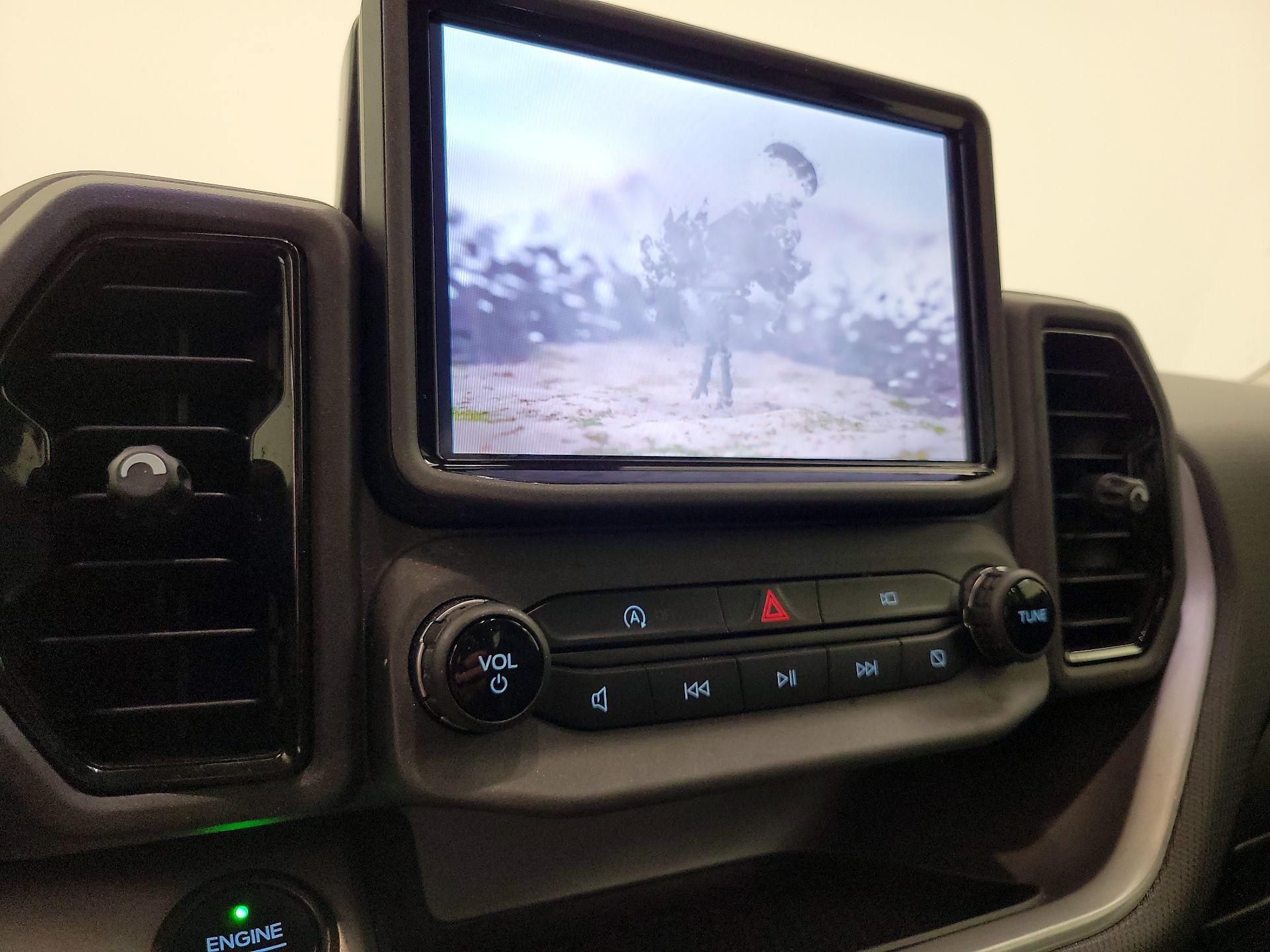 Thumbnail: 2021 Ford Bronco Sport - 15