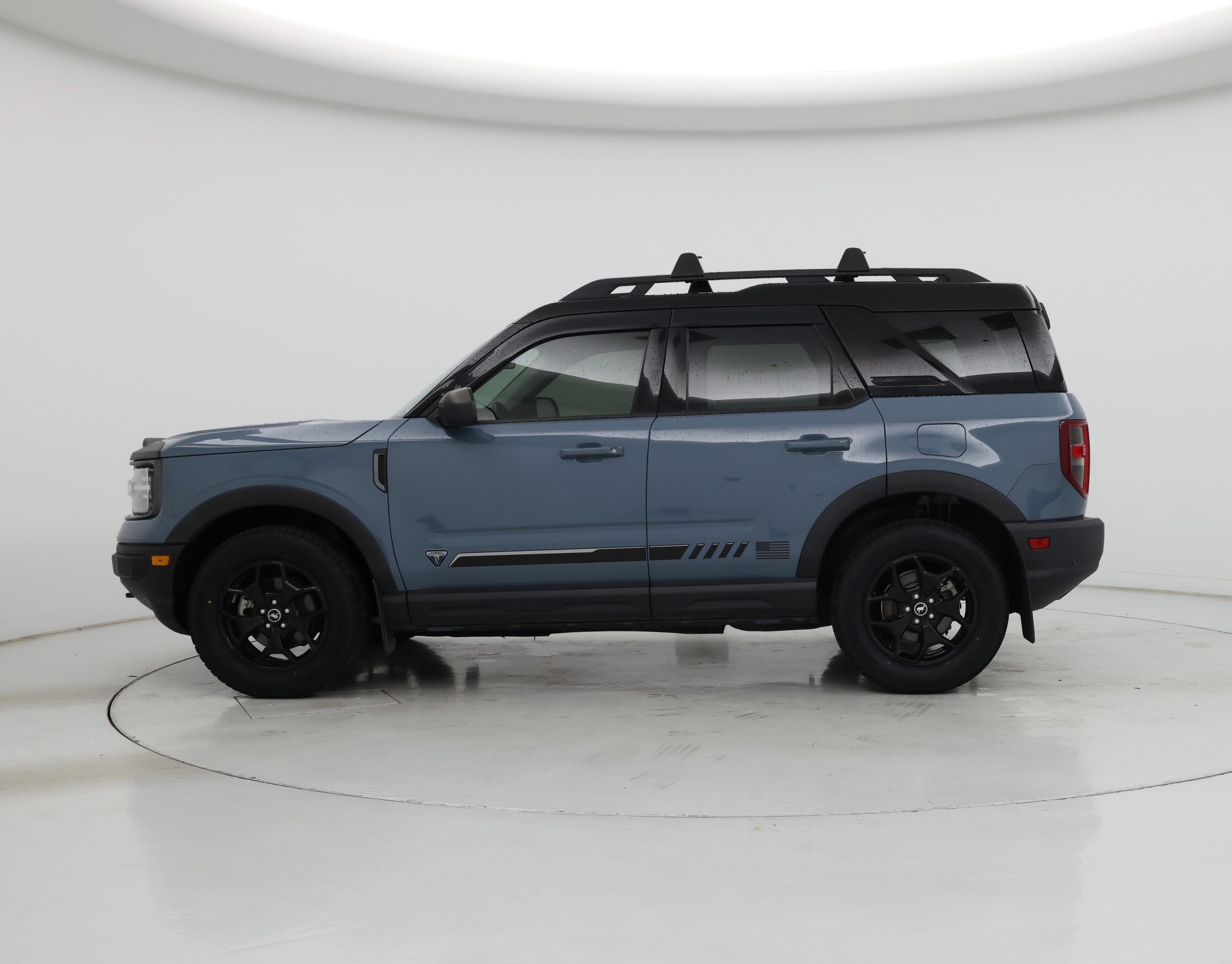 Thumbnail: 2021 Ford Bronco Sport - 3
