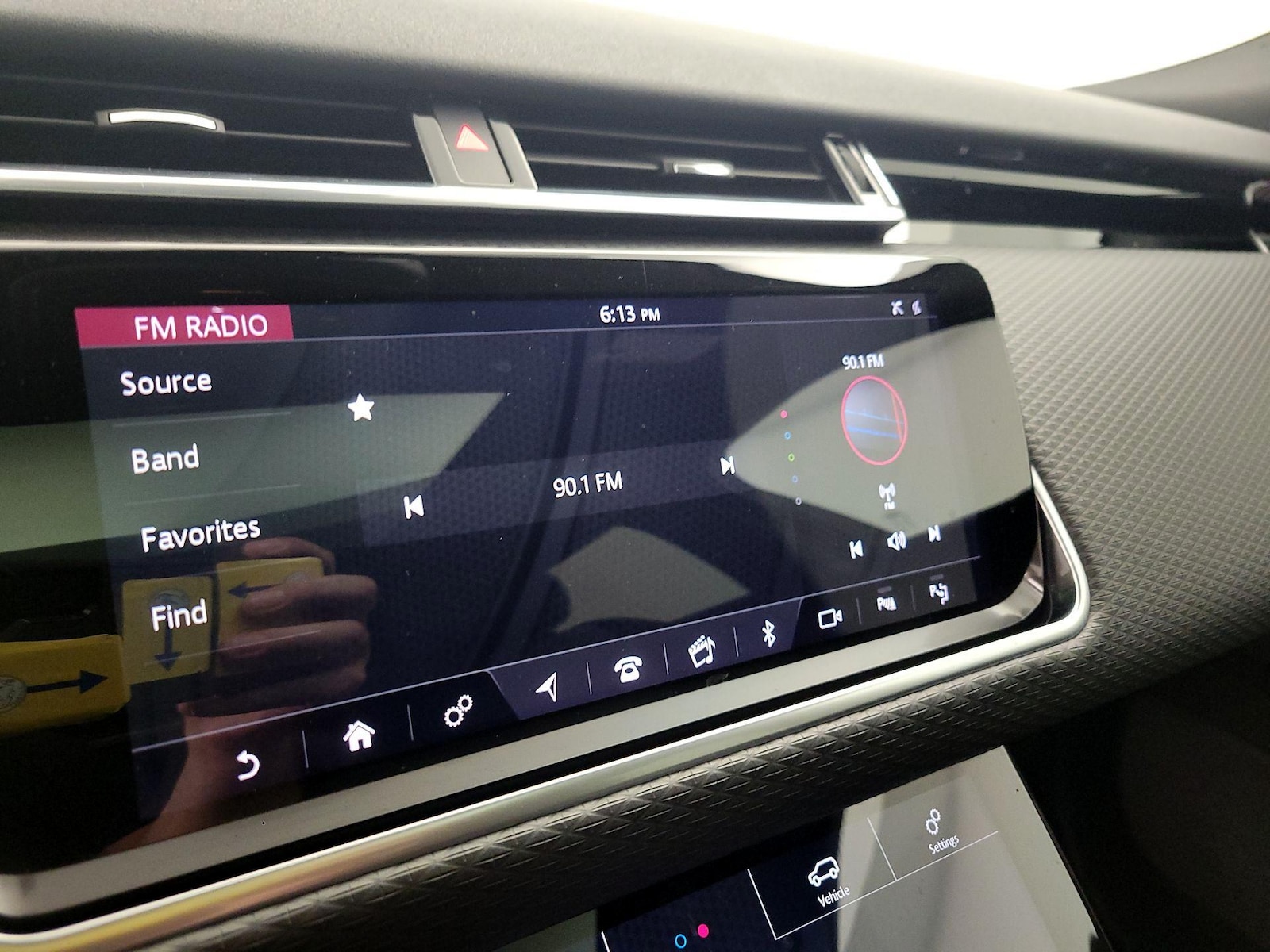 2019 Land Rover Range Rover Velar SE - Photo 17