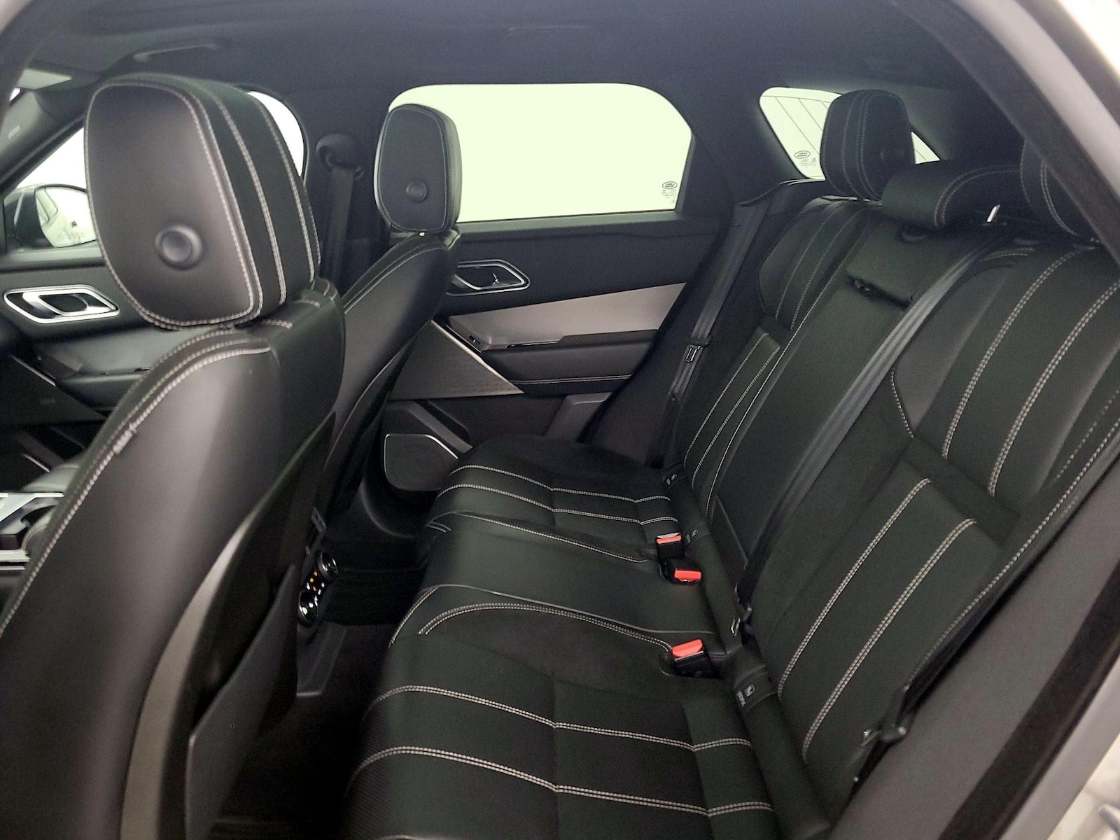2019 Land Rover Range Rover Velar SE - Photo 22