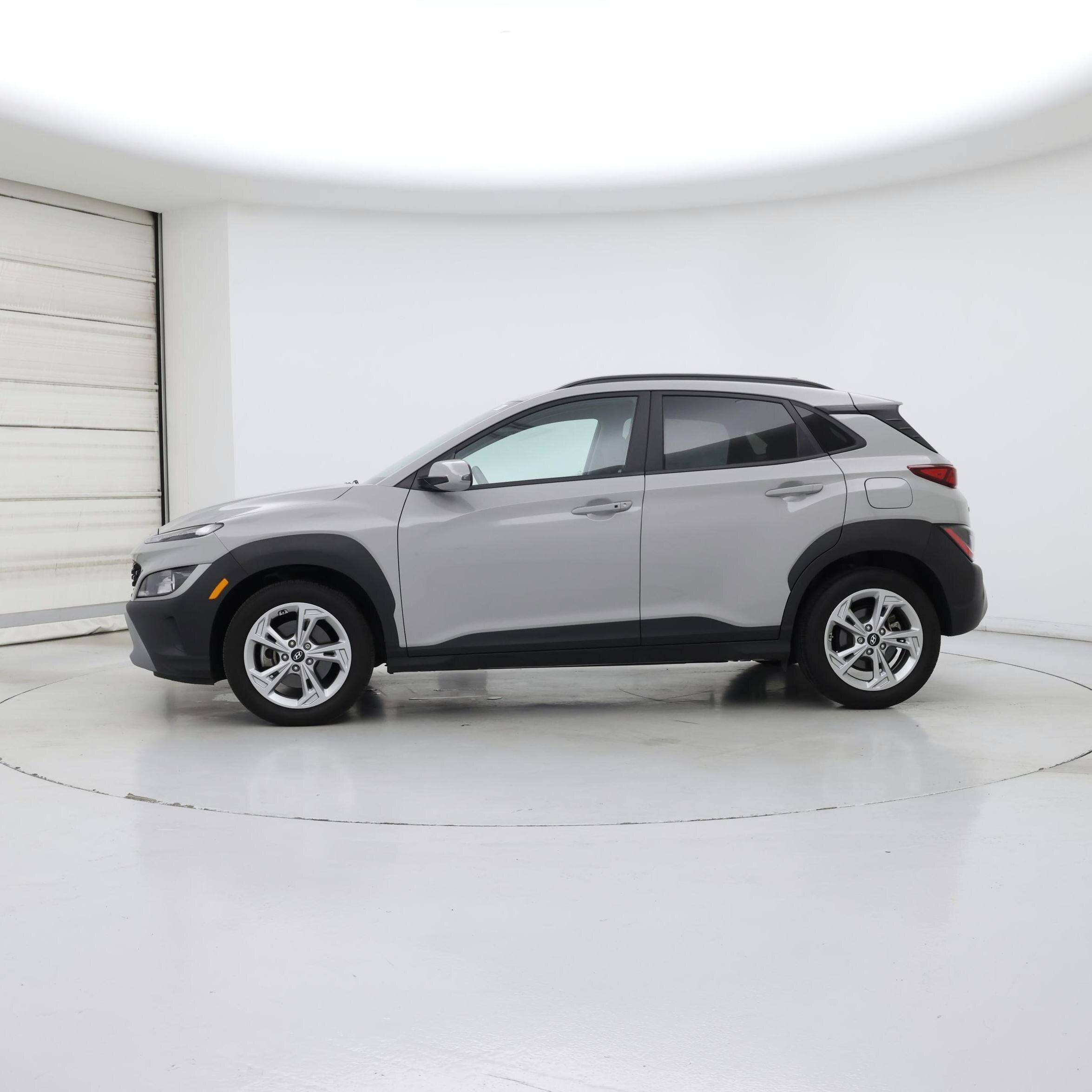 Thumbnail: 2023 Hyundai Kona - 3