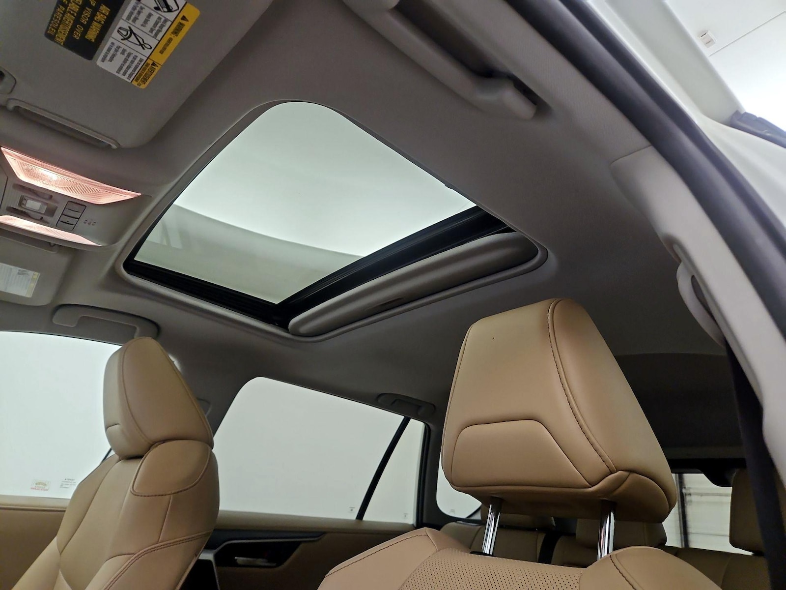 2020 Toyota RAV4 Limited - Photo 21
