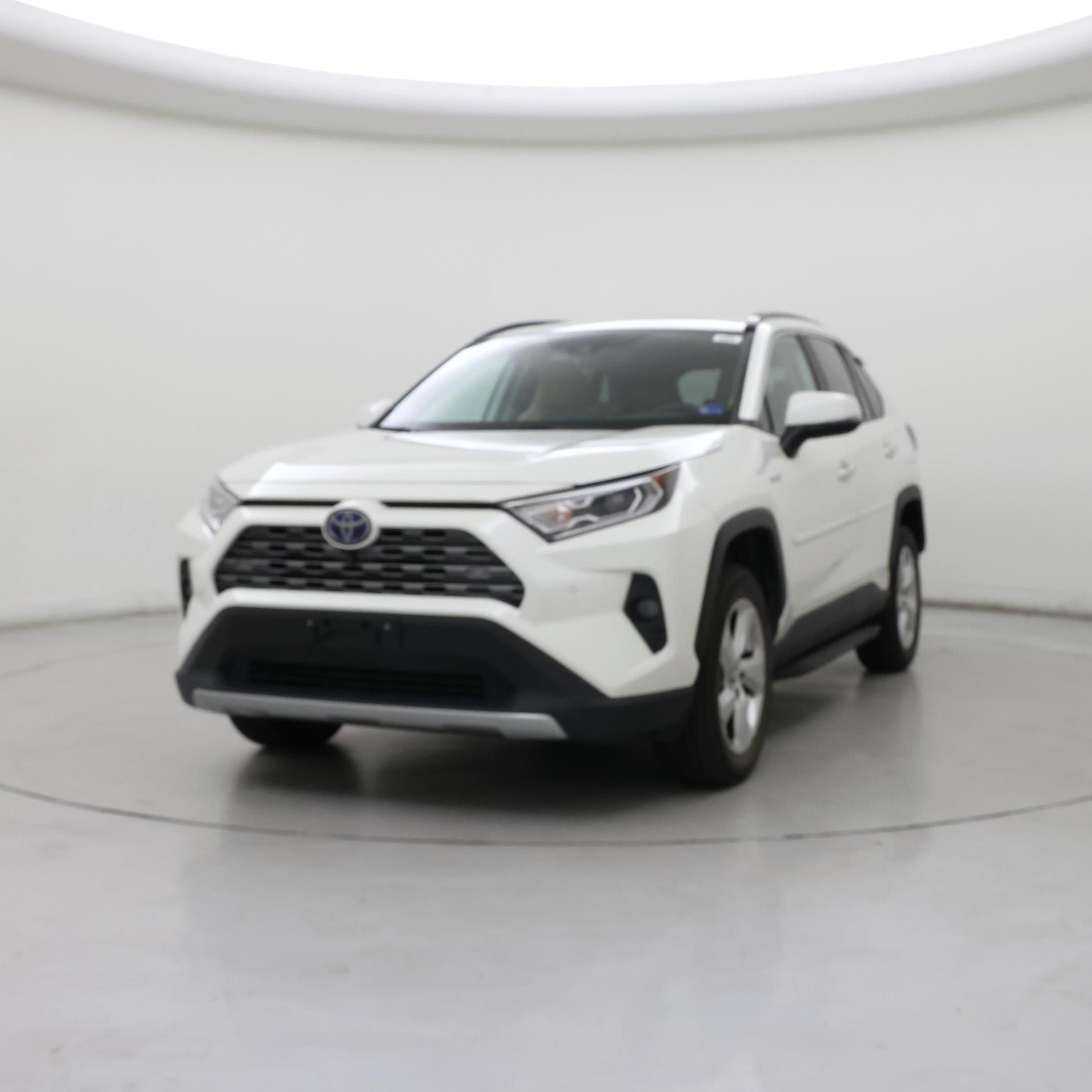 Thumbnail: 2020 Toyota RAV4 - 4