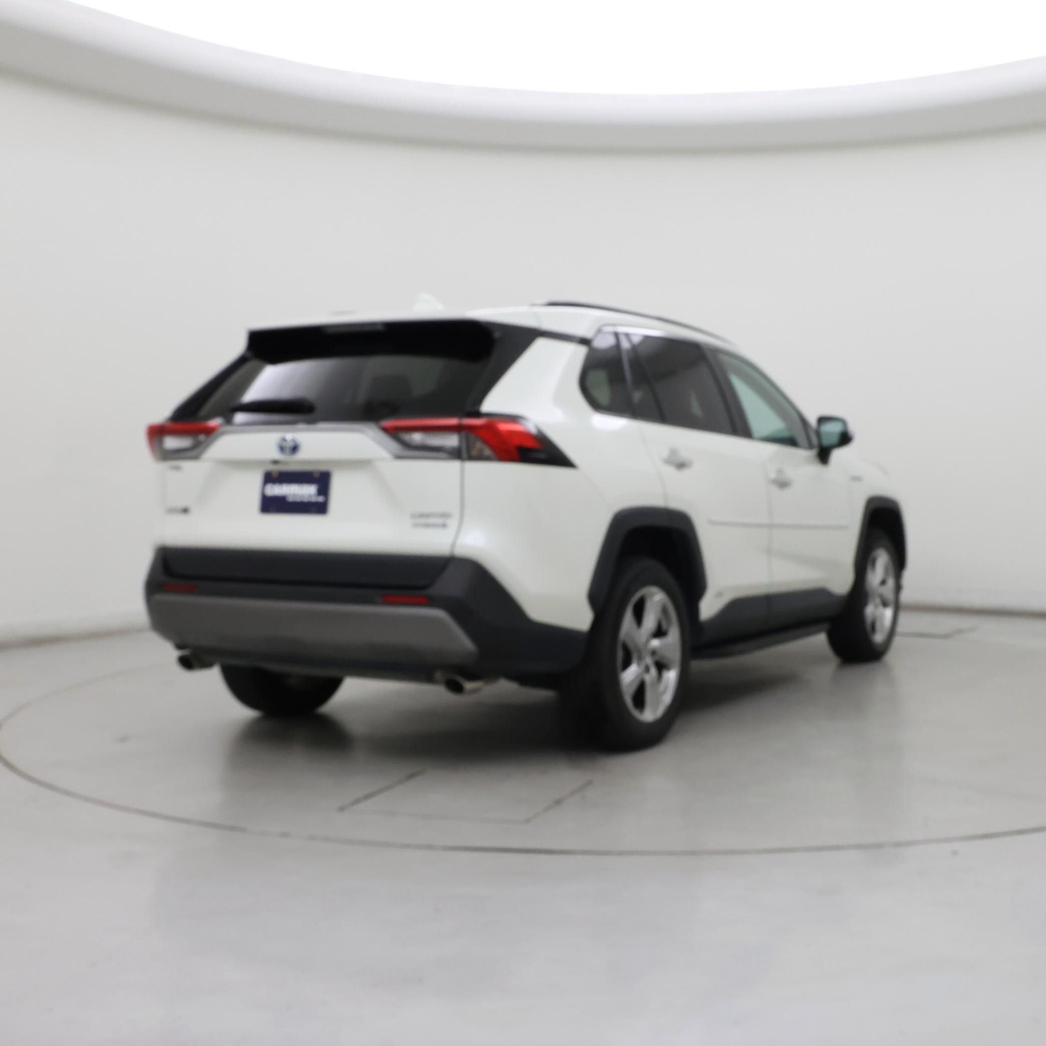 Thumbnail: 2020 Toyota RAV4 - 8