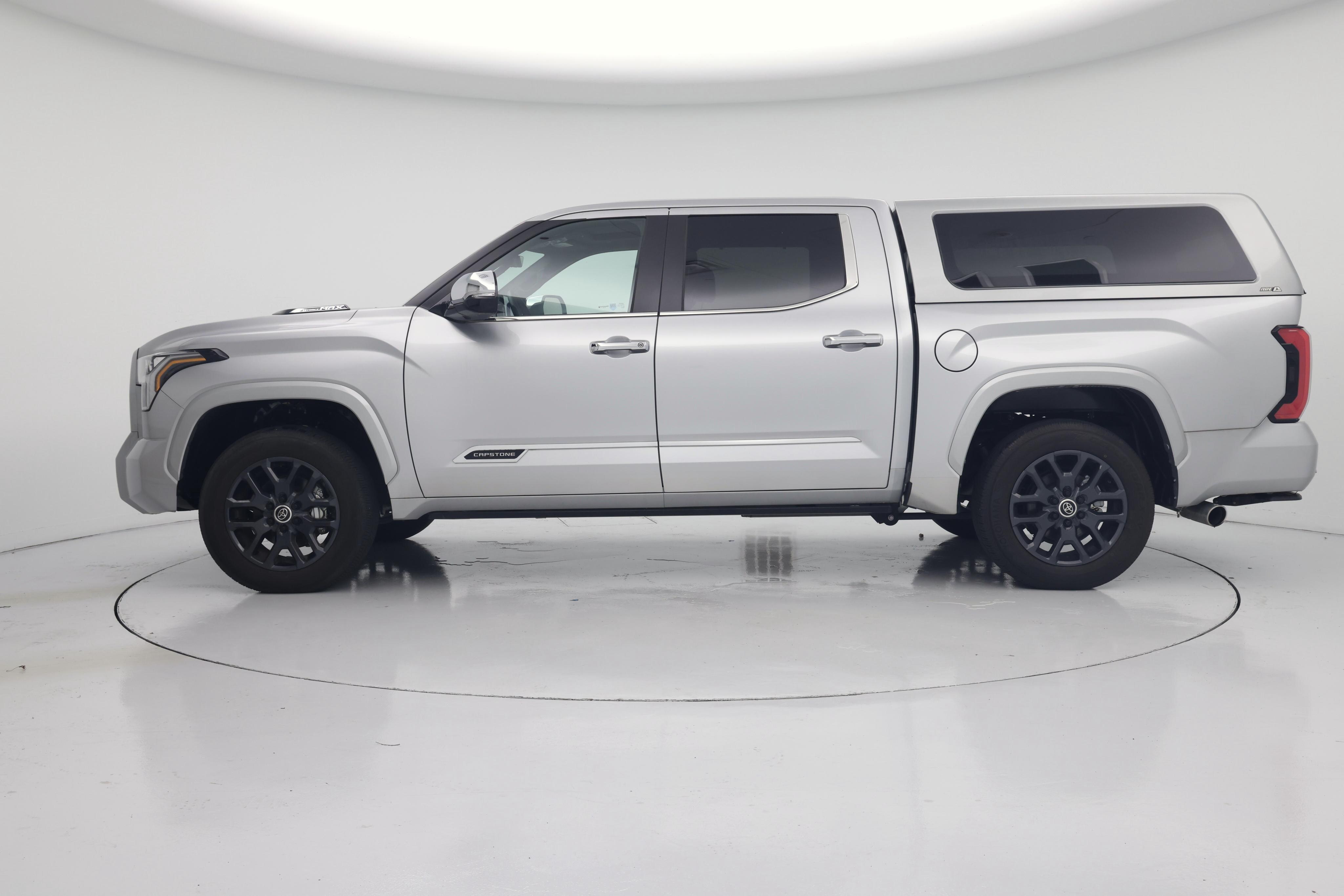 Thumbnail: 2024 Toyota Tundra - 3