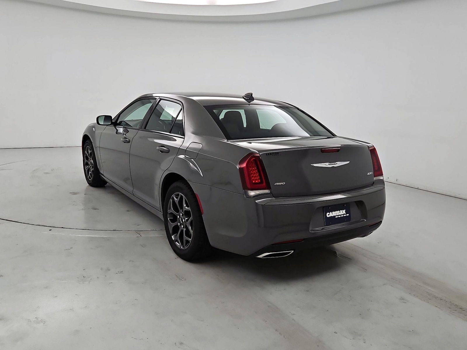2018 Chrysler 300 Touring - Photo 7