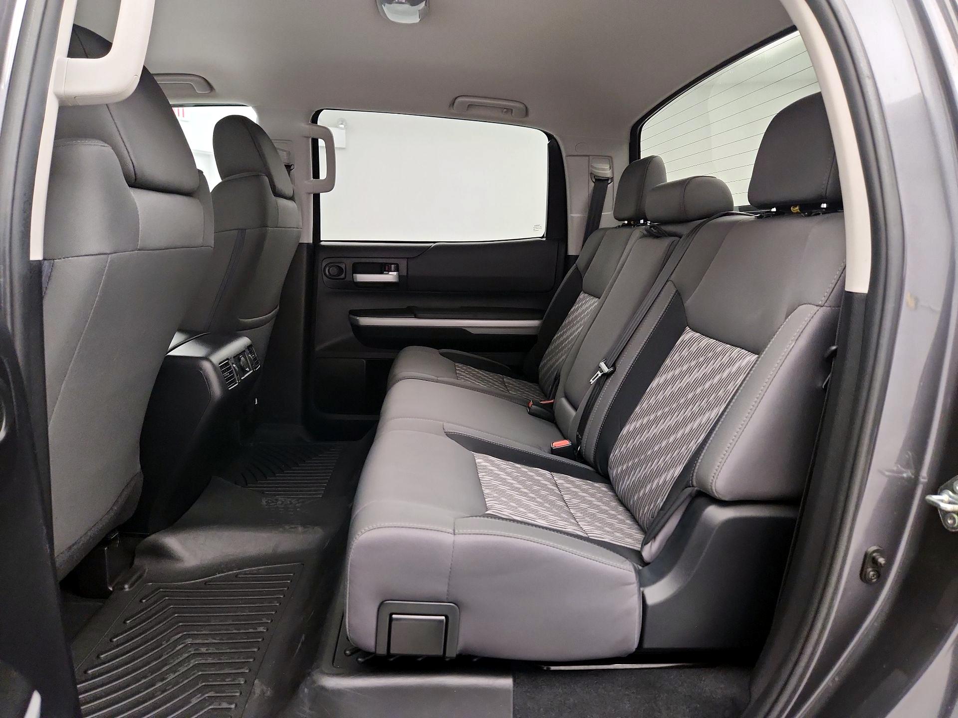 Thumbnail: 2018 Toyota Tundra - 19