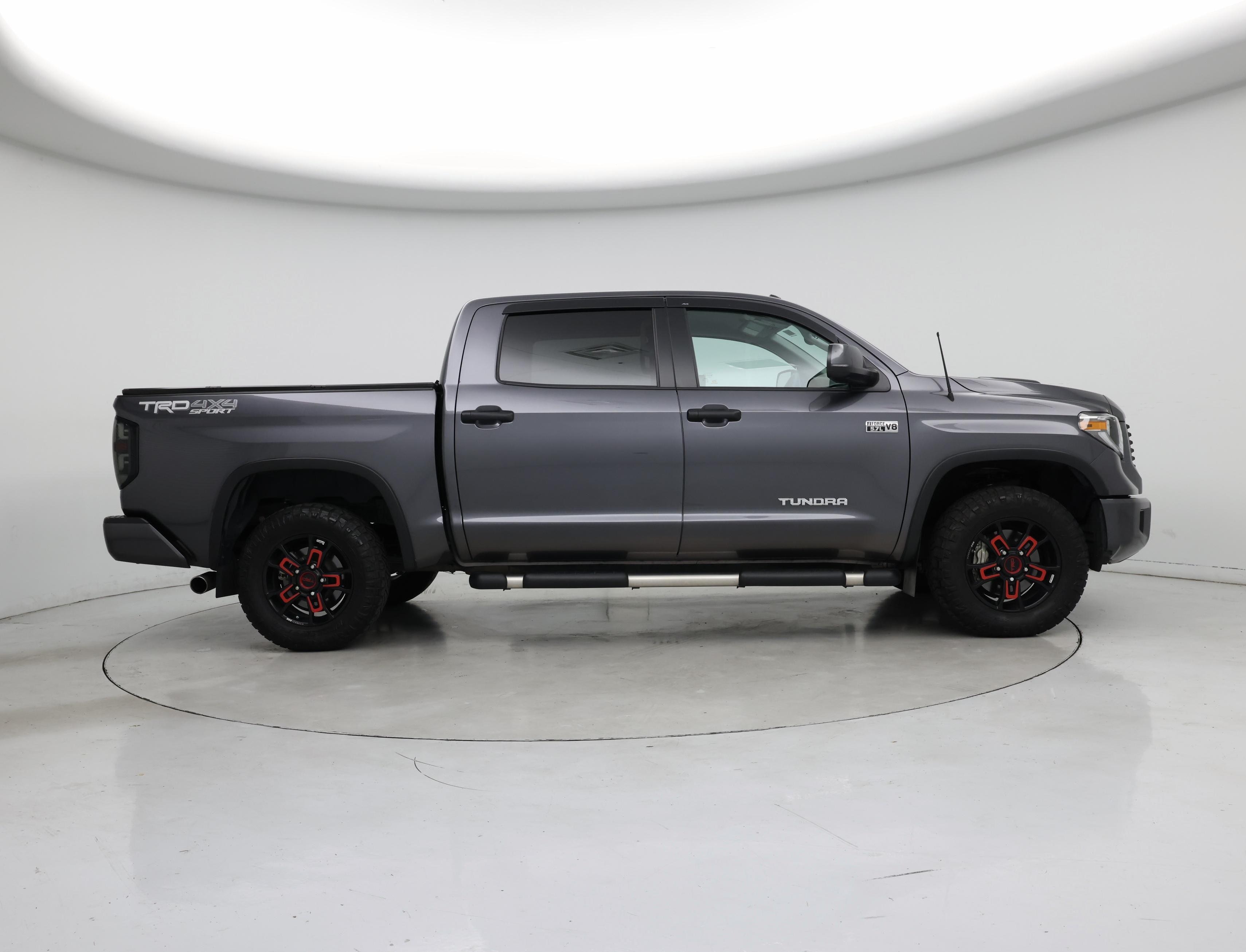 Thumbnail: 2018 Toyota Tundra - 7