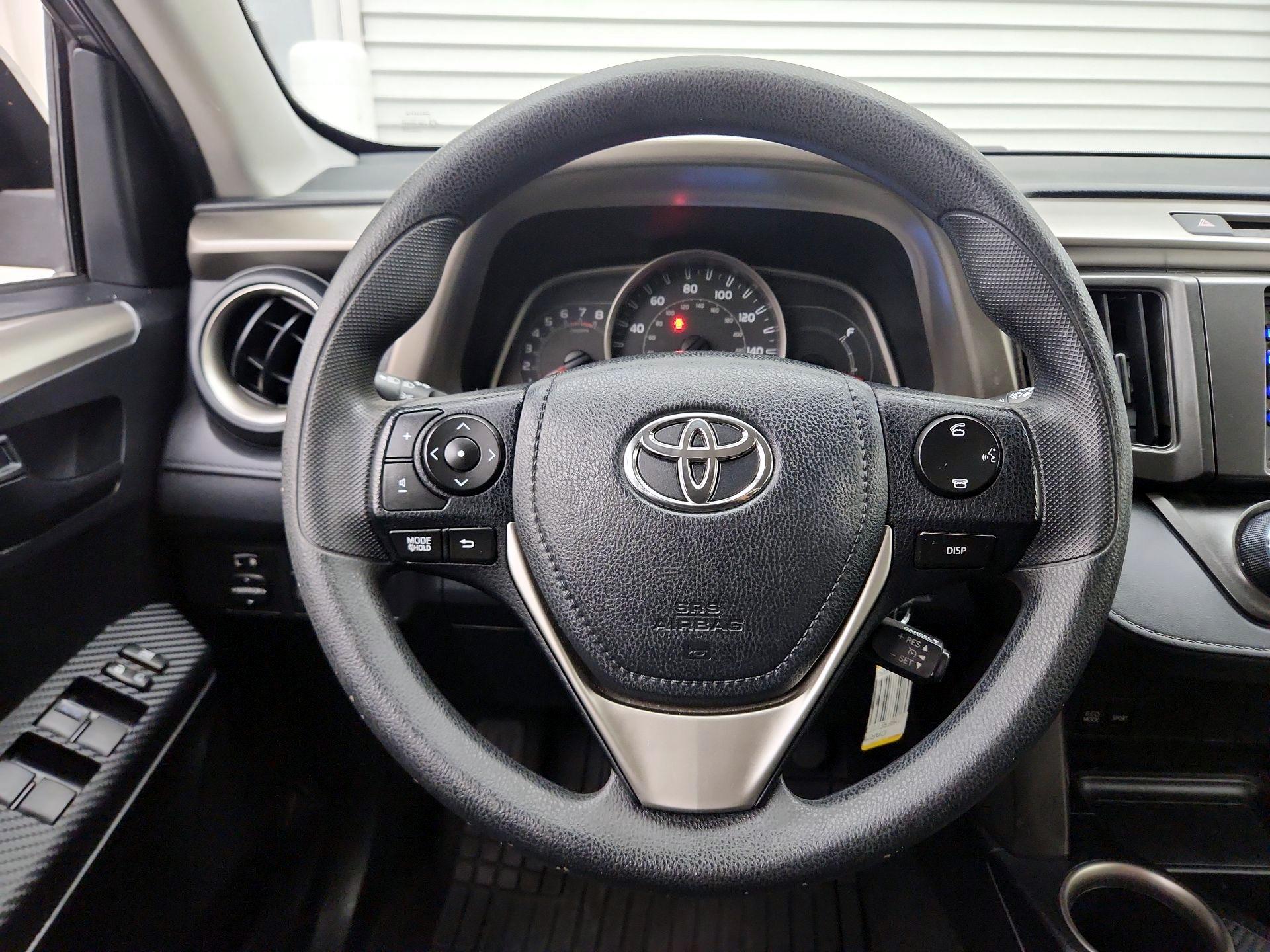 Thumbnail: 2014 Toyota RAV4 - 10