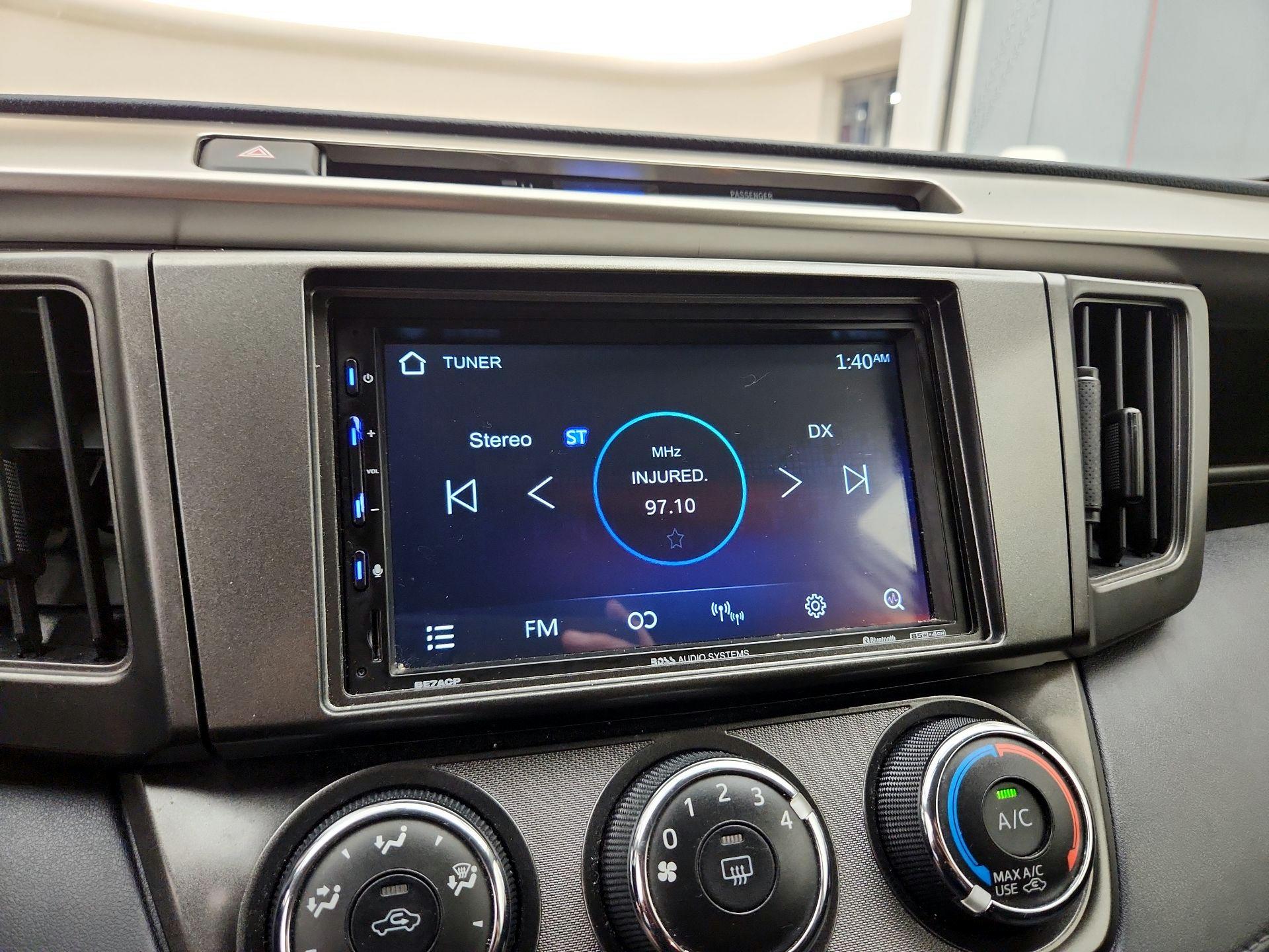 Thumbnail: 2014 Toyota RAV4 - 15