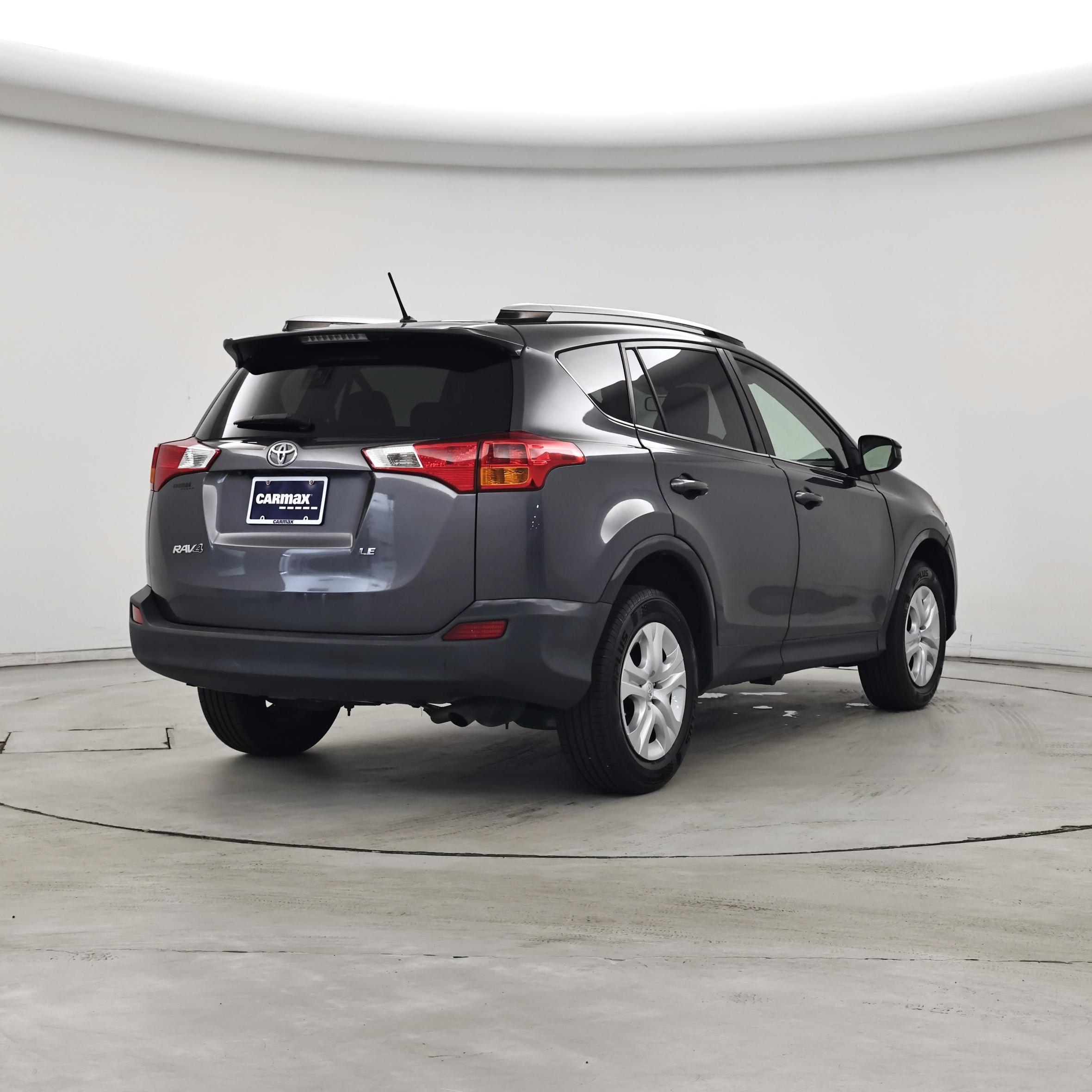 Thumbnail: 2014 Toyota RAV4 - 8