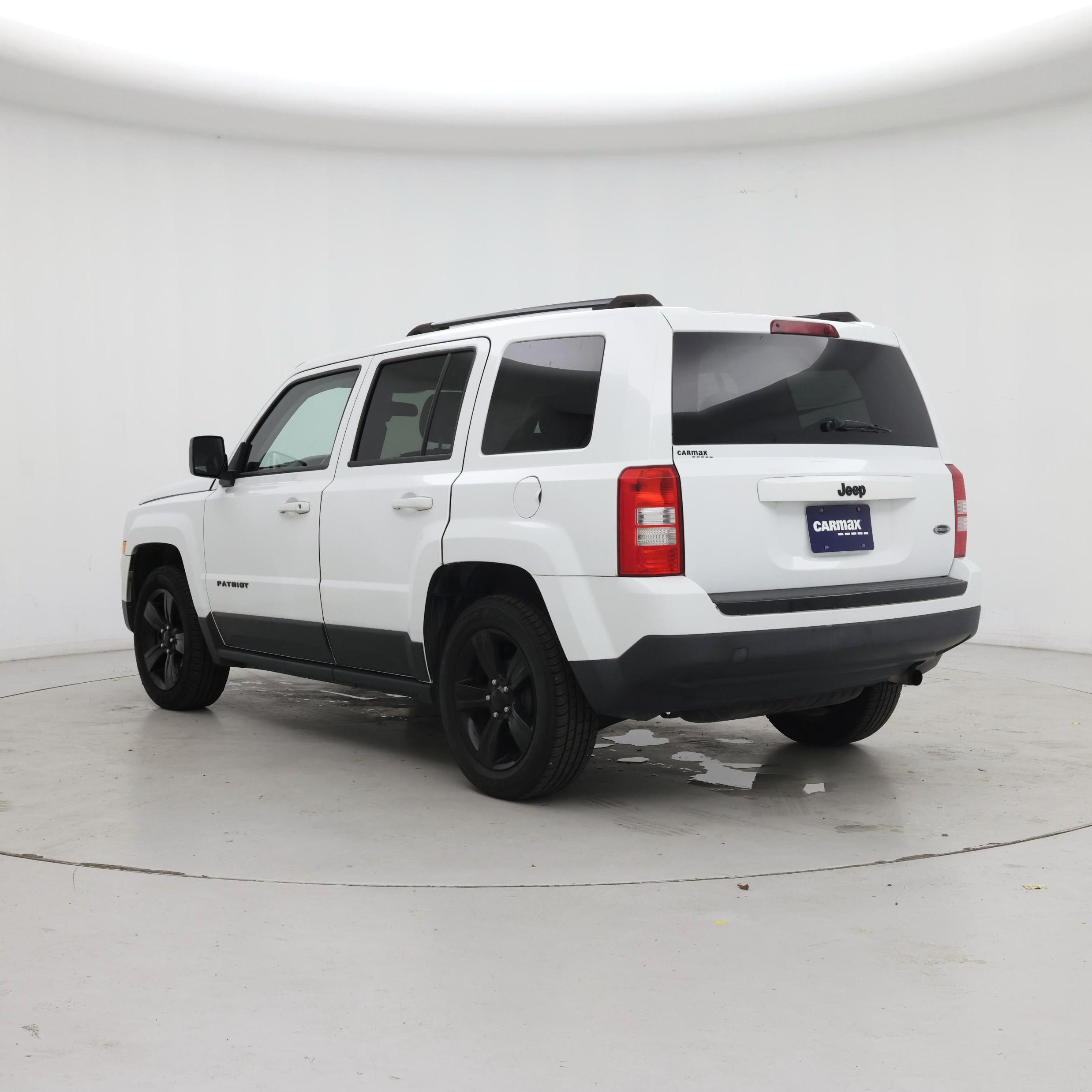 Thumbnail: 2015 Jeep Patriot - 2