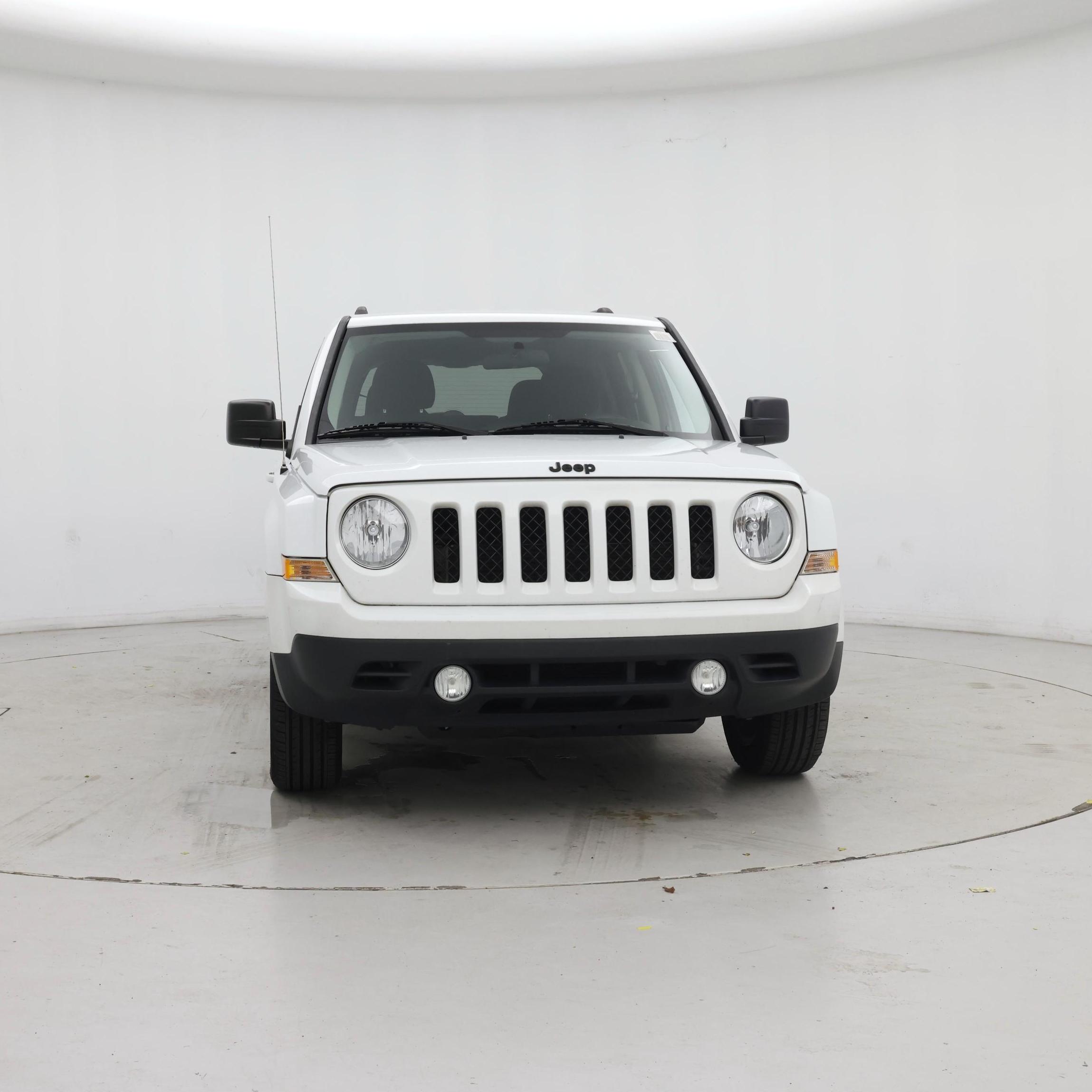 Thumbnail: 2015 Jeep Patriot - 5