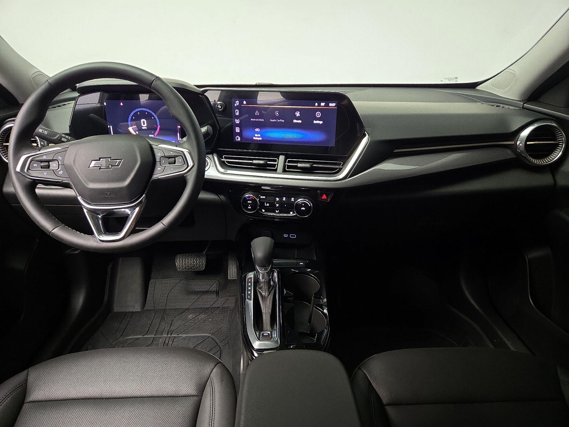 Thumbnail: 2025 Chevrolet Trax - 9