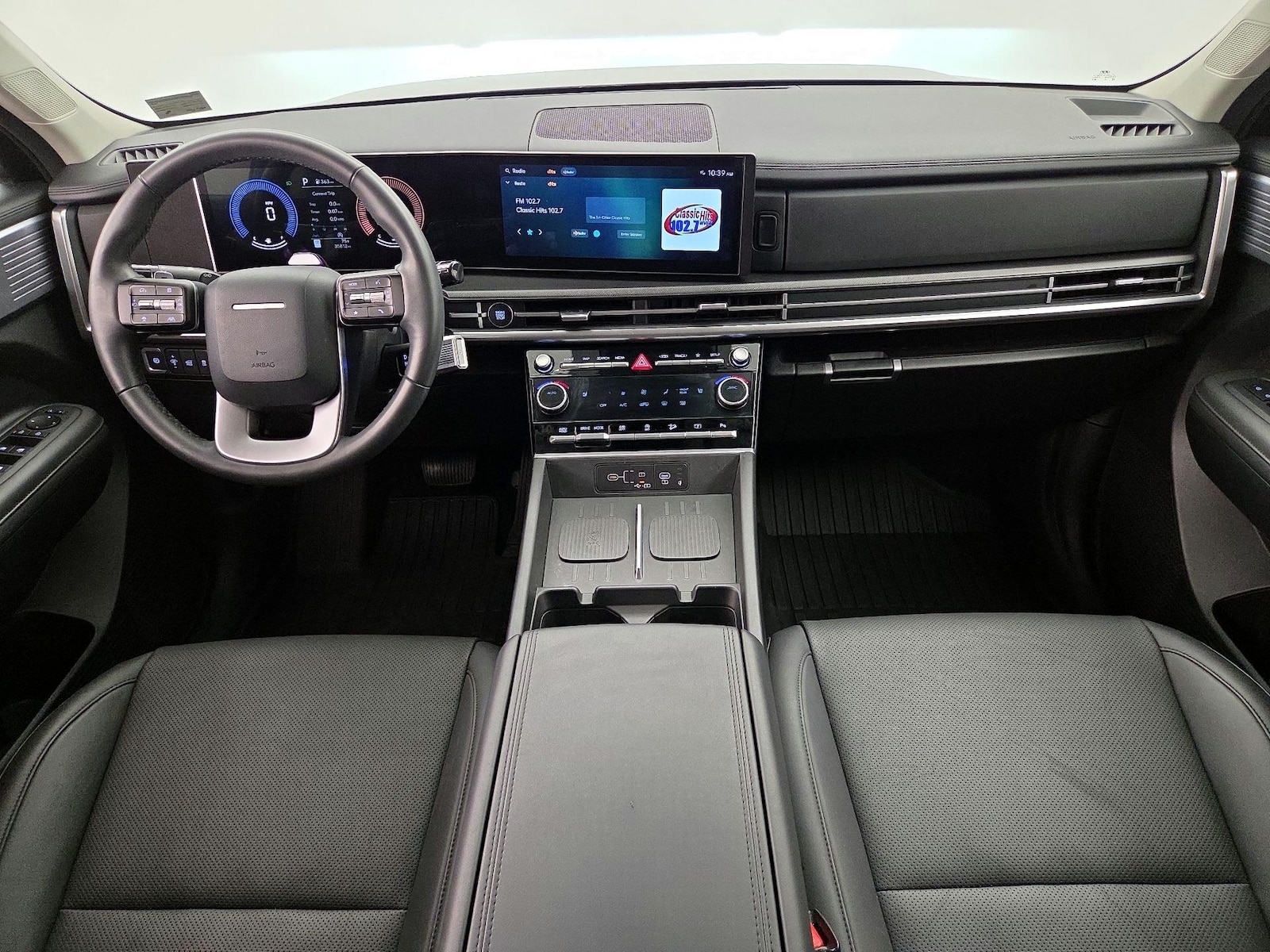 2025 Hyundai Santa Fe SEL - Photo 10