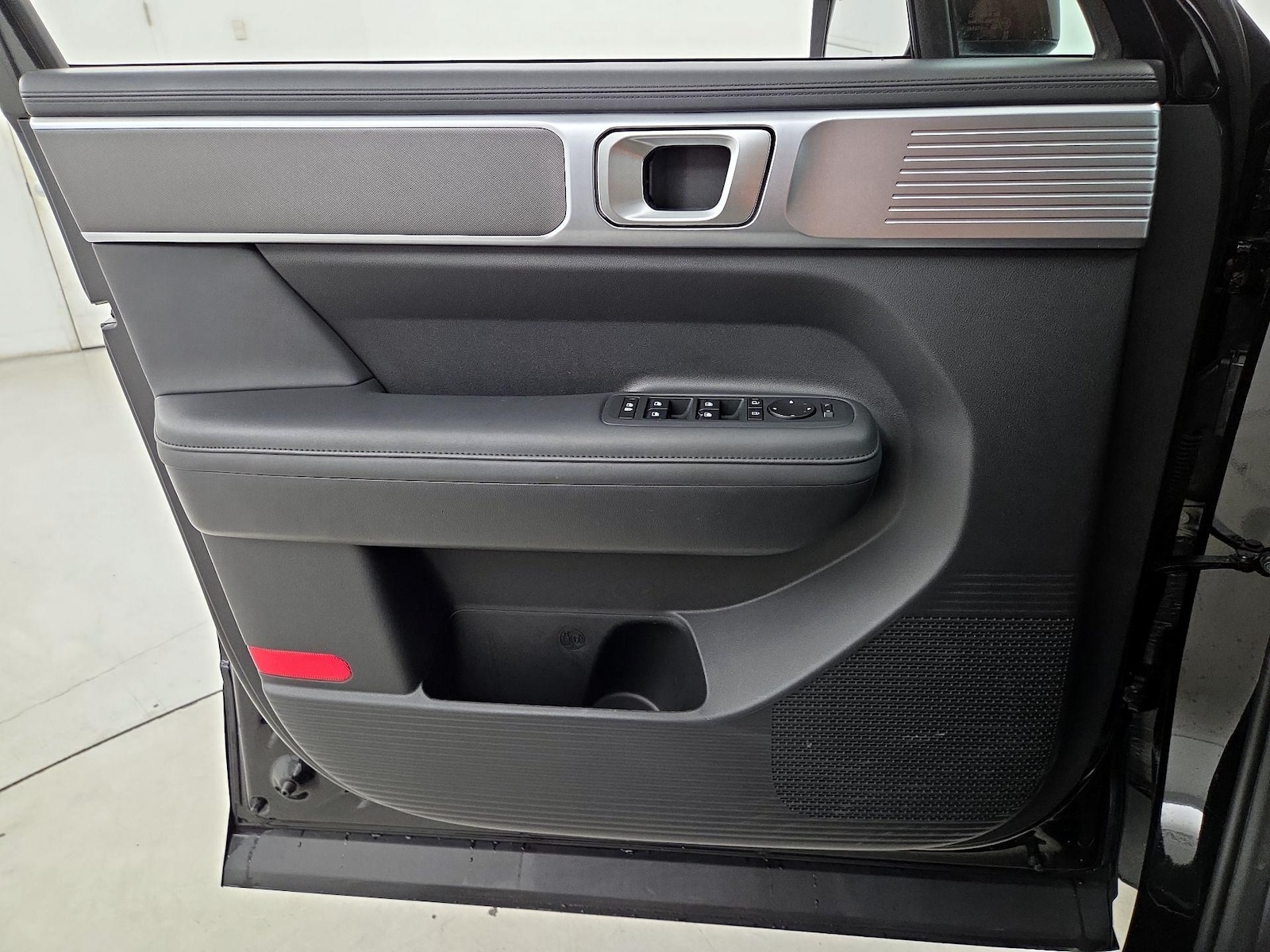 2025 Hyundai Santa Fe SEL - Photo 13