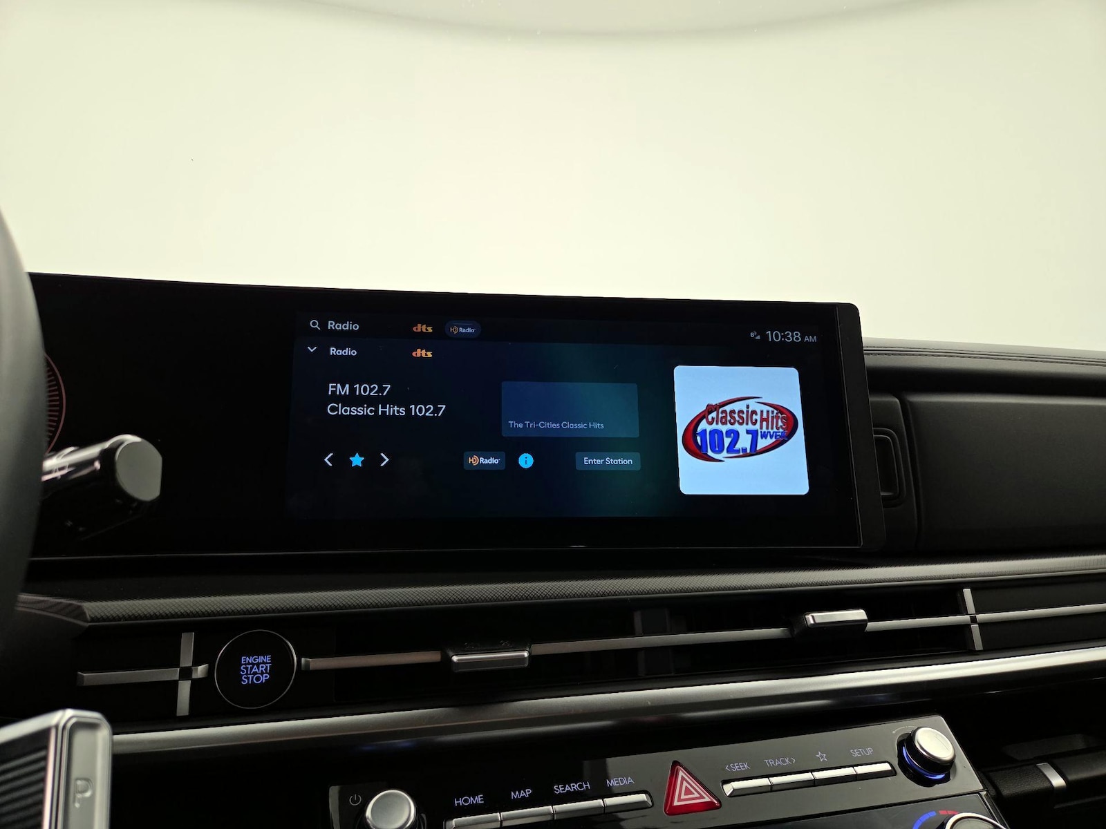2025 Hyundai Santa Fe SEL - Photo 16