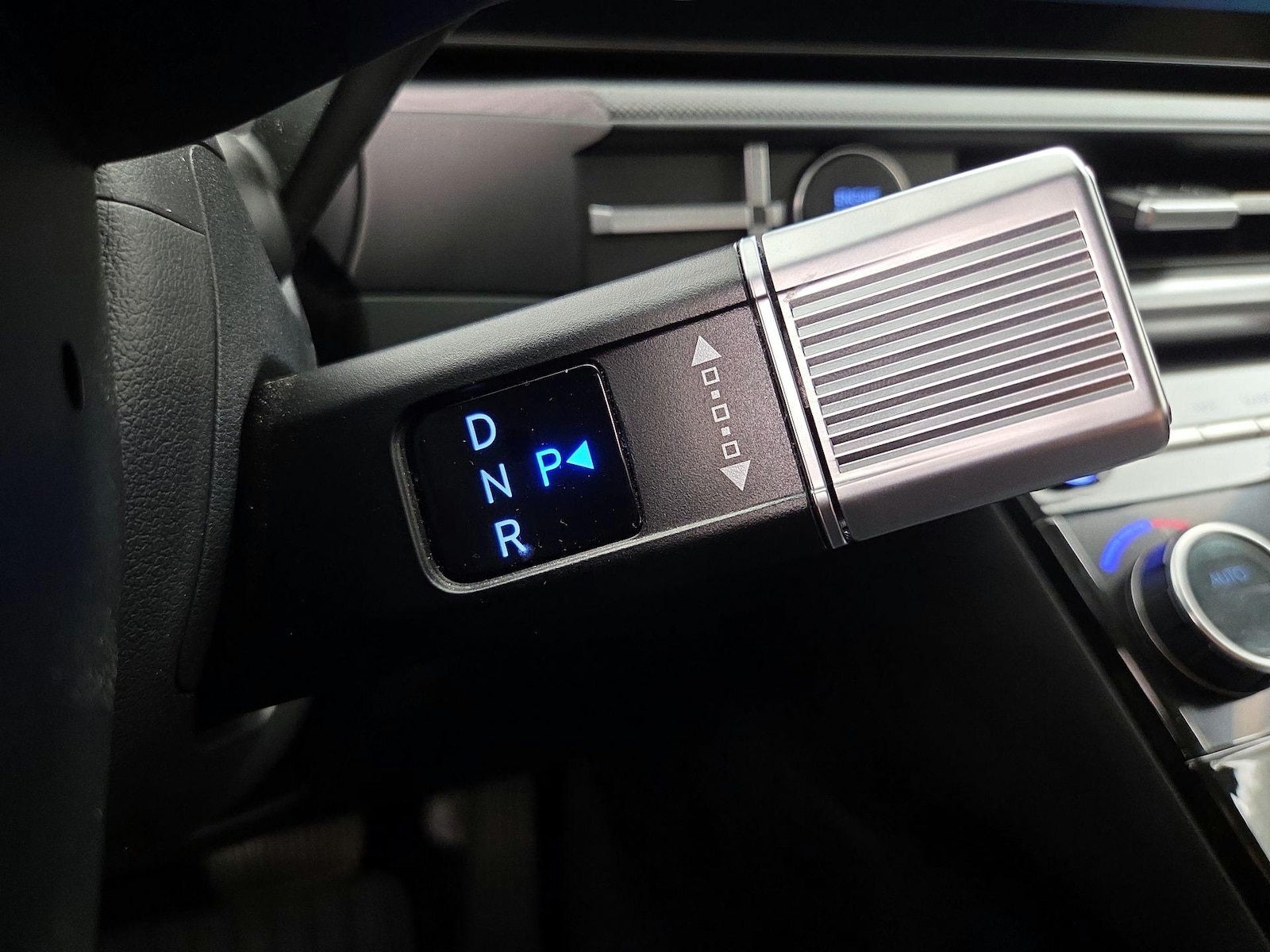 2025 Hyundai Santa Fe SEL - Photo 18