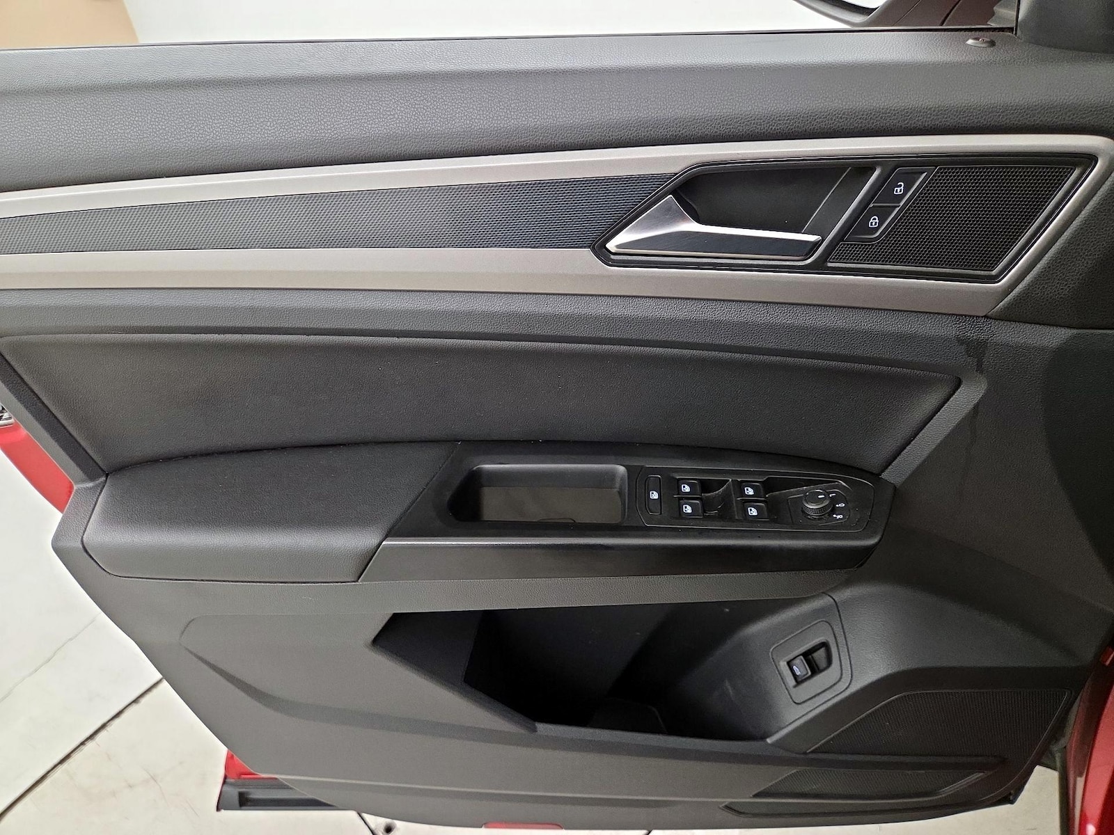 2021 Volkswagen Atlas SE w/Tech R-Line - Photo 13