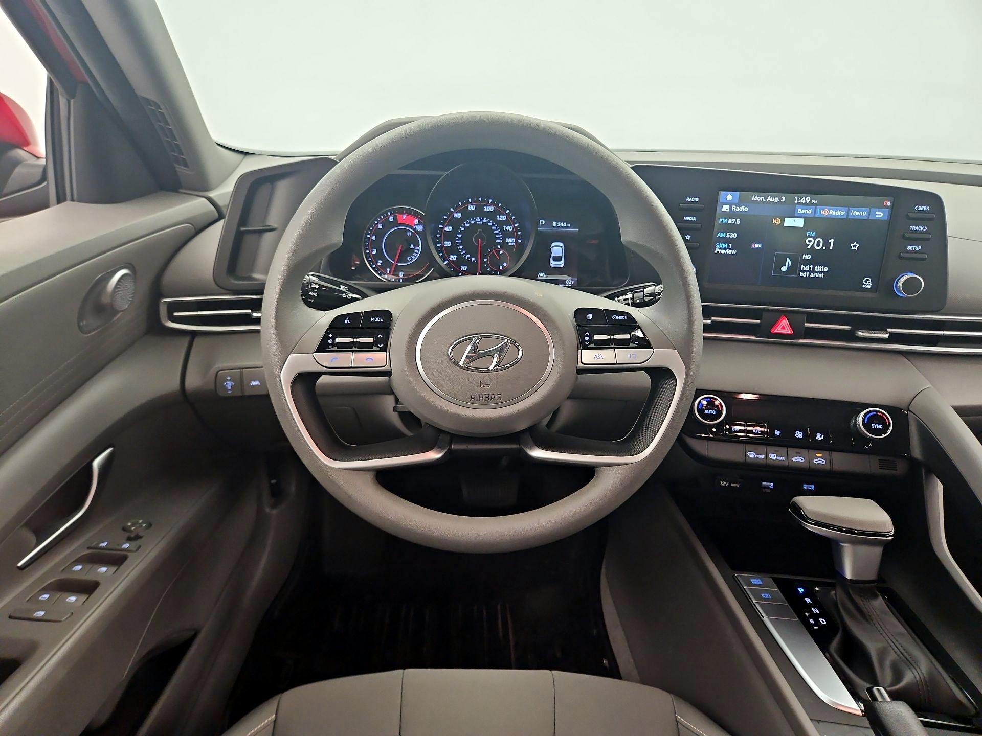 Thumbnail: 2023 Hyundai Elantra - 10