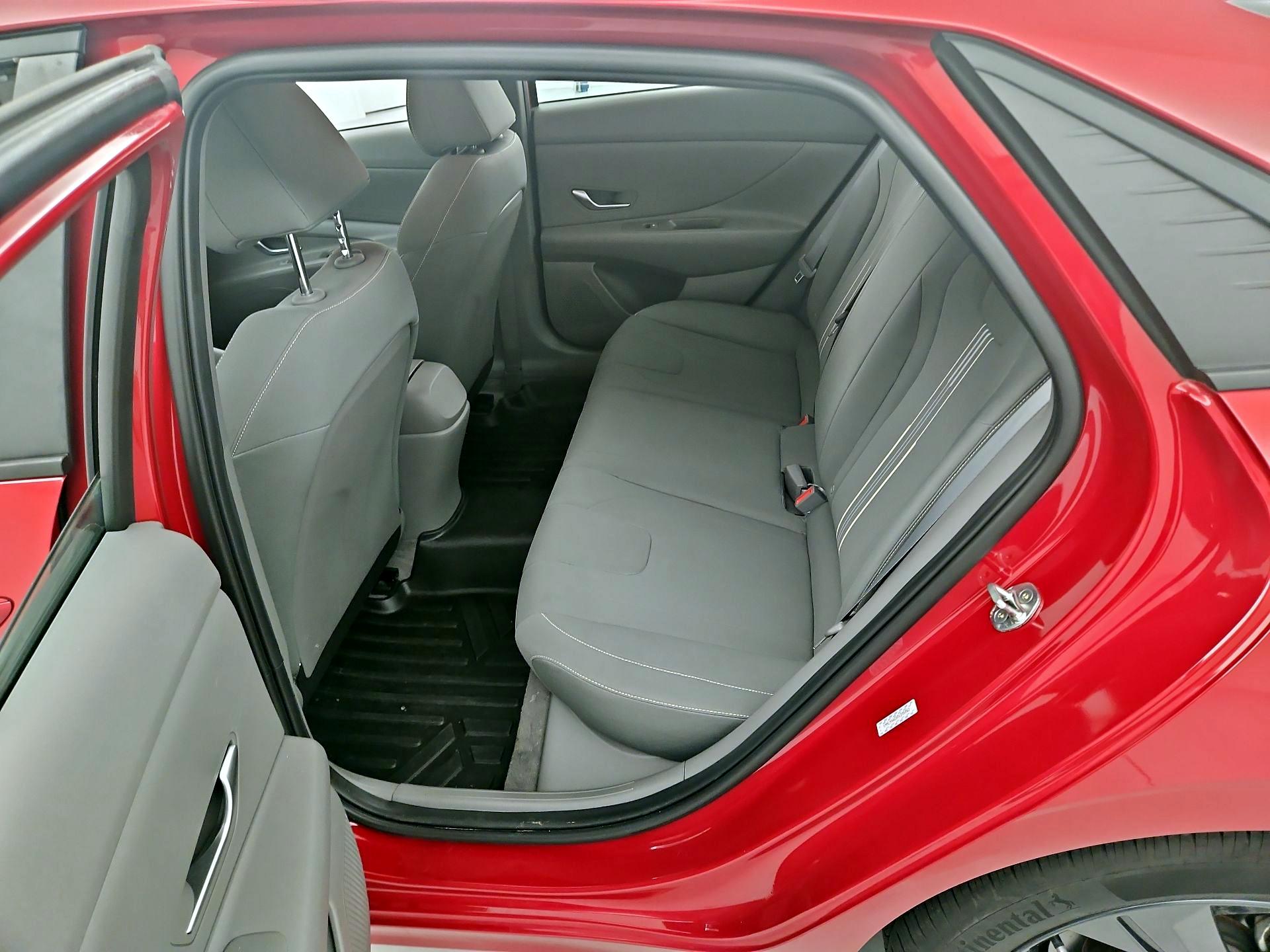 Thumbnail: 2023 Hyundai Elantra - 19