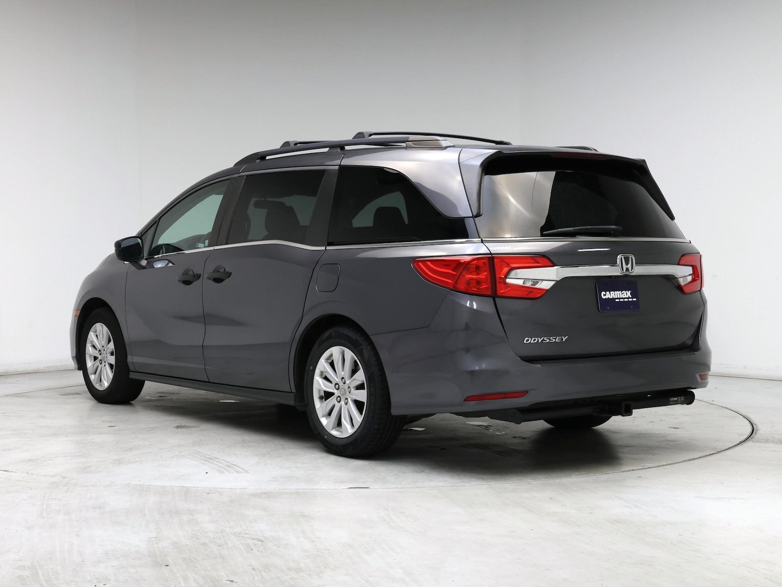 2018 Honda Odyssey LX - Photo 3