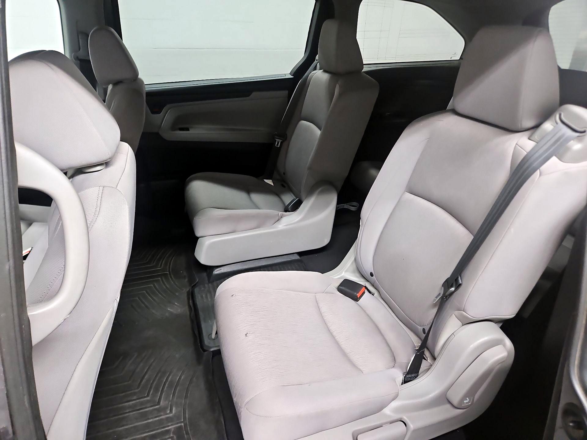 Thumbnail: 2018 Honda Odyssey - 19