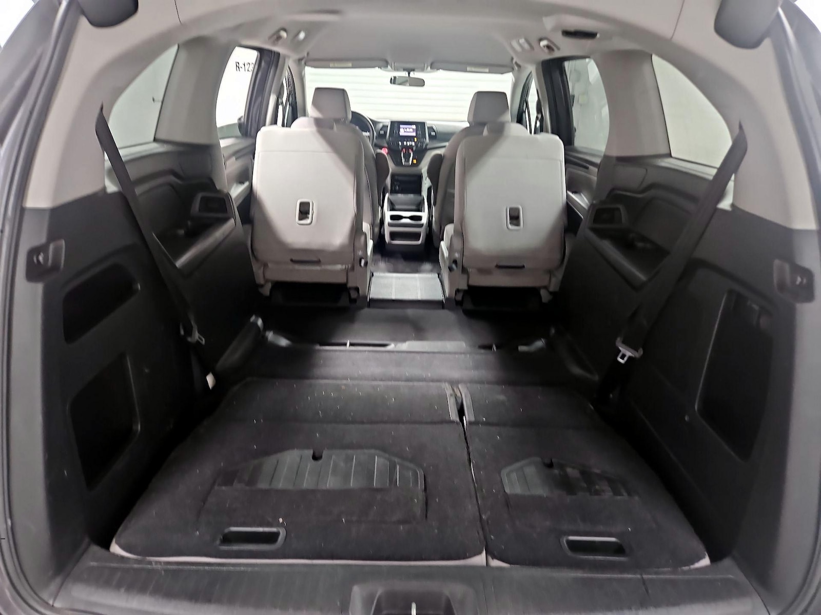 2018 Honda Odyssey LX - Photo 23