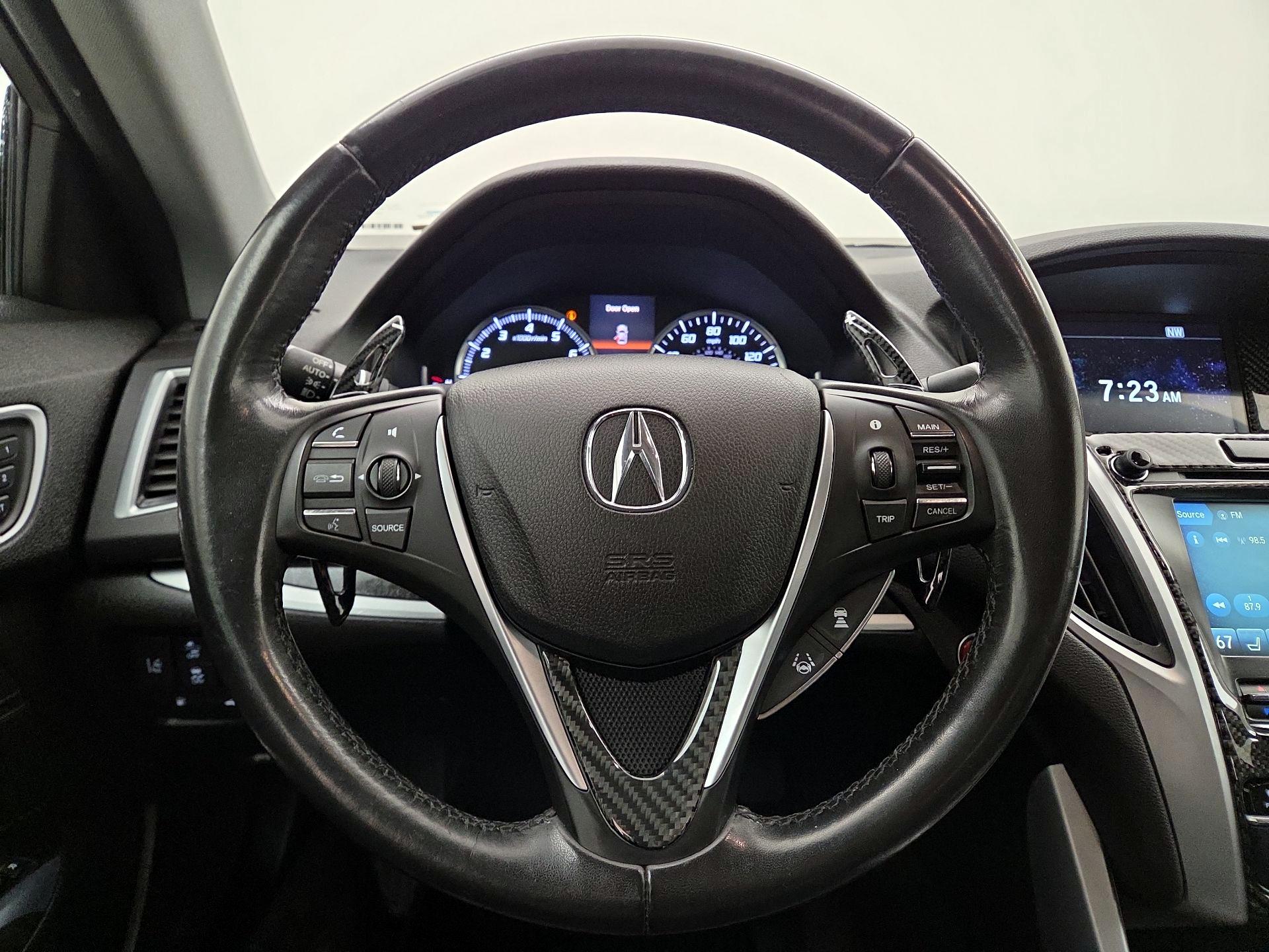 Thumbnail: 2018 Acura TLX - 10