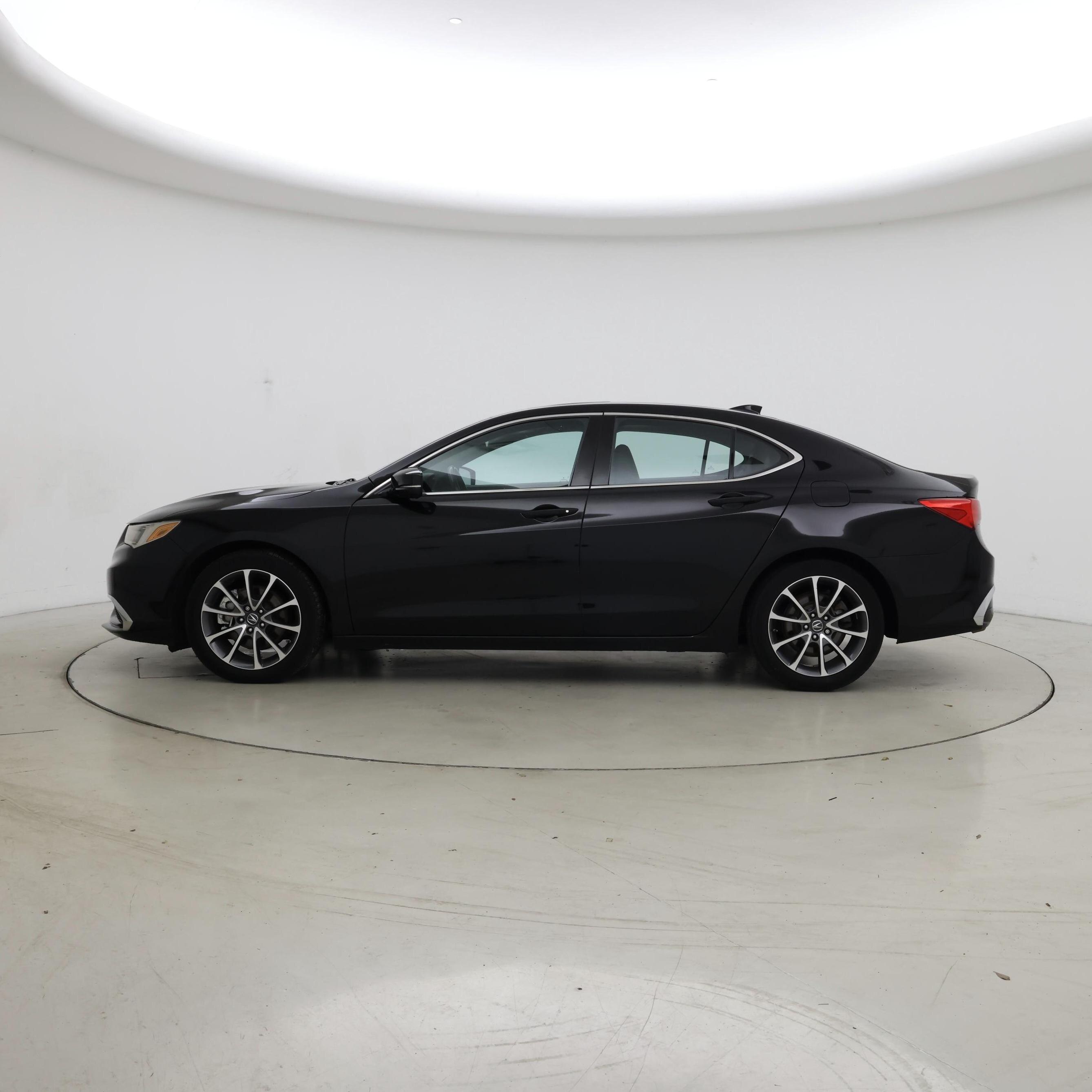 Thumbnail: 2018 Acura TLX - 3