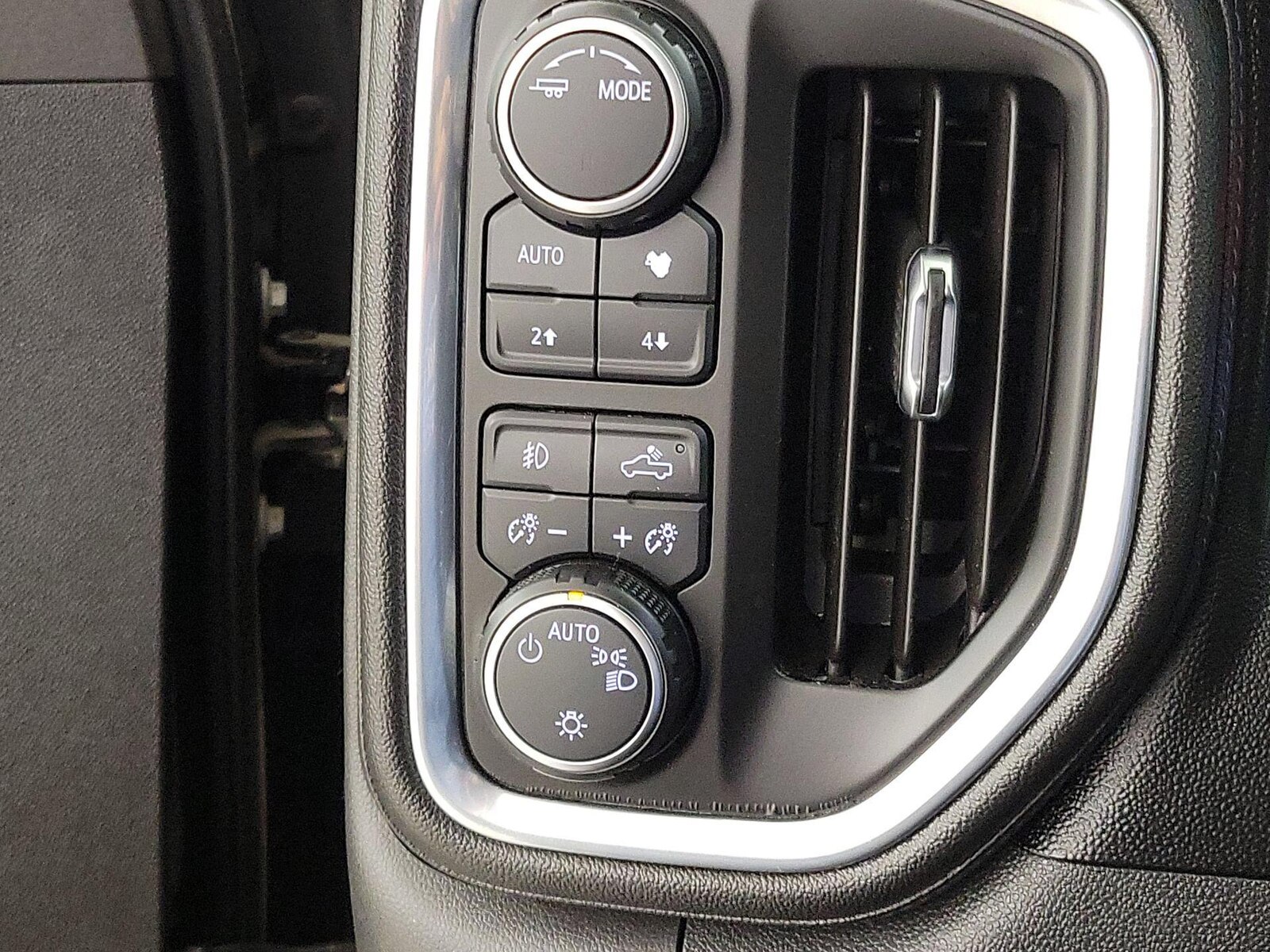 2021 Chevrolet Silverado 1500 RST - Photo 14