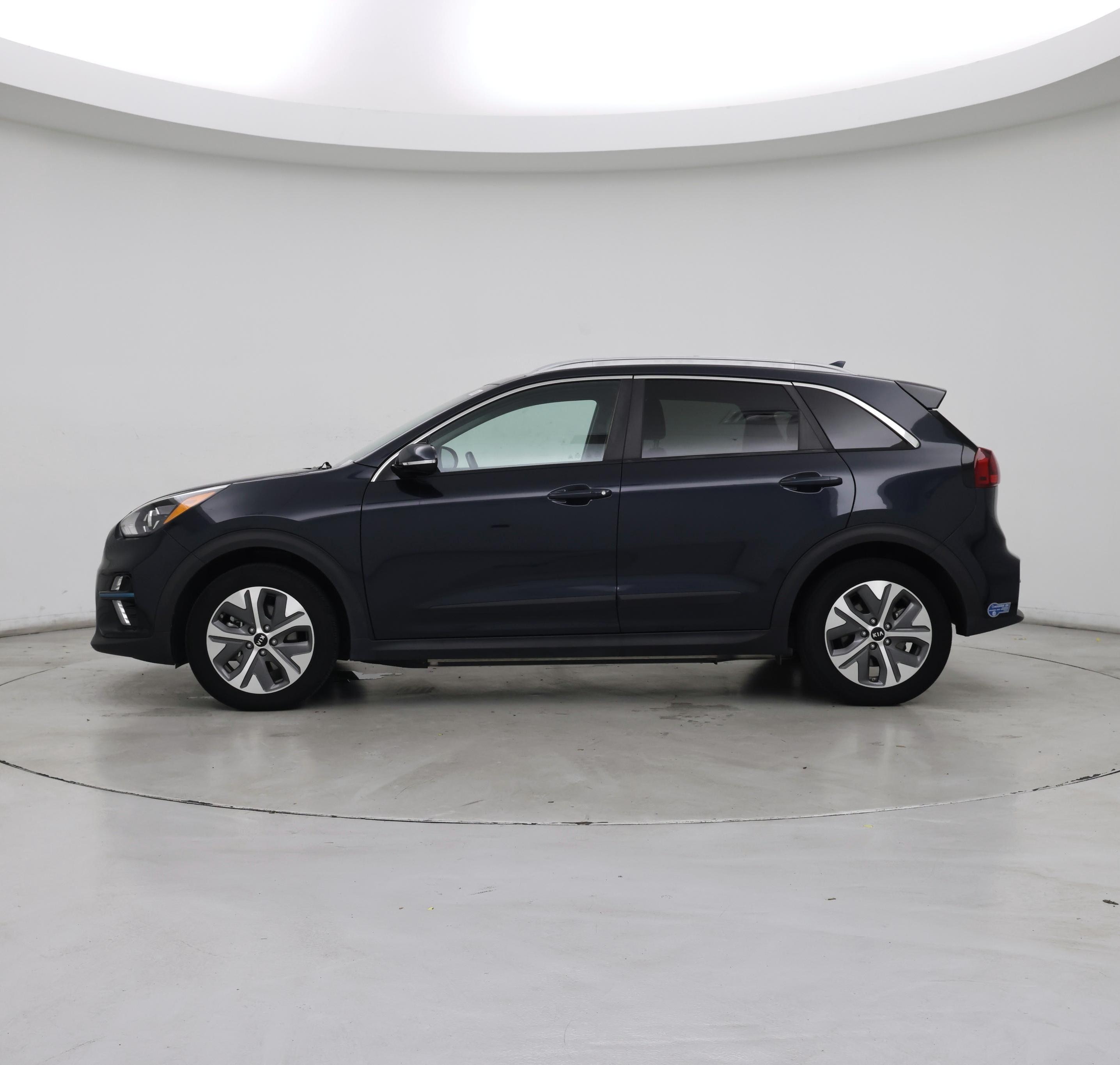 Thumbnail: 2021 Kia Niro - 3