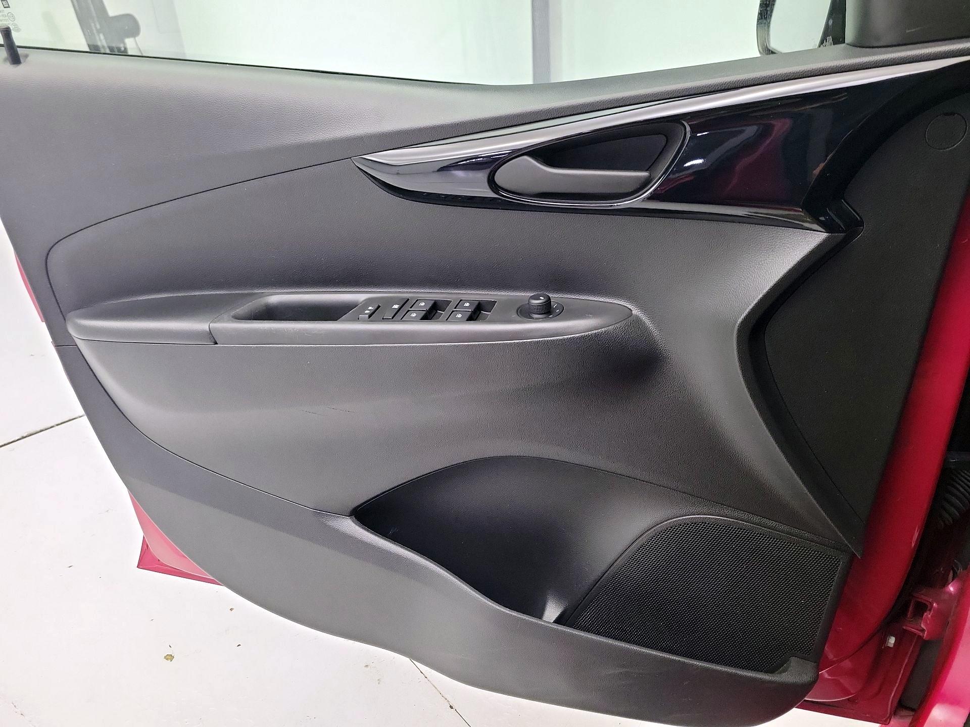 Thumbnail: 2020 Chevrolet Spark - 12